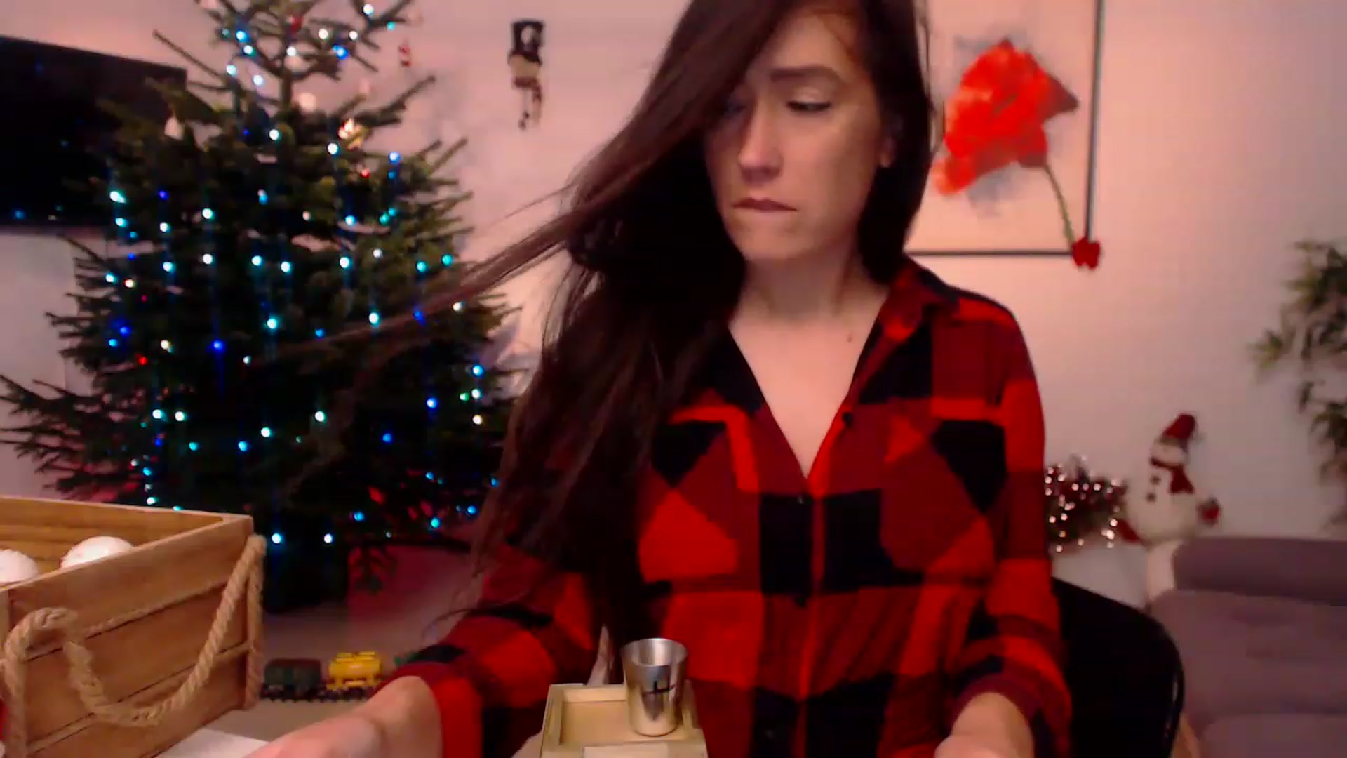 Gallery image thumbnail from PoppyNaked's myfreecams stream on, 12/11/2022, 06:34 image 2 of 20