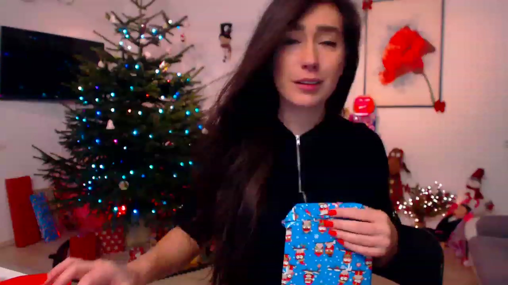 Gallery image thumbnail from PoppyNaked's myfreecams stream on, 12/23/2022, 07:08 image 9 of 20
