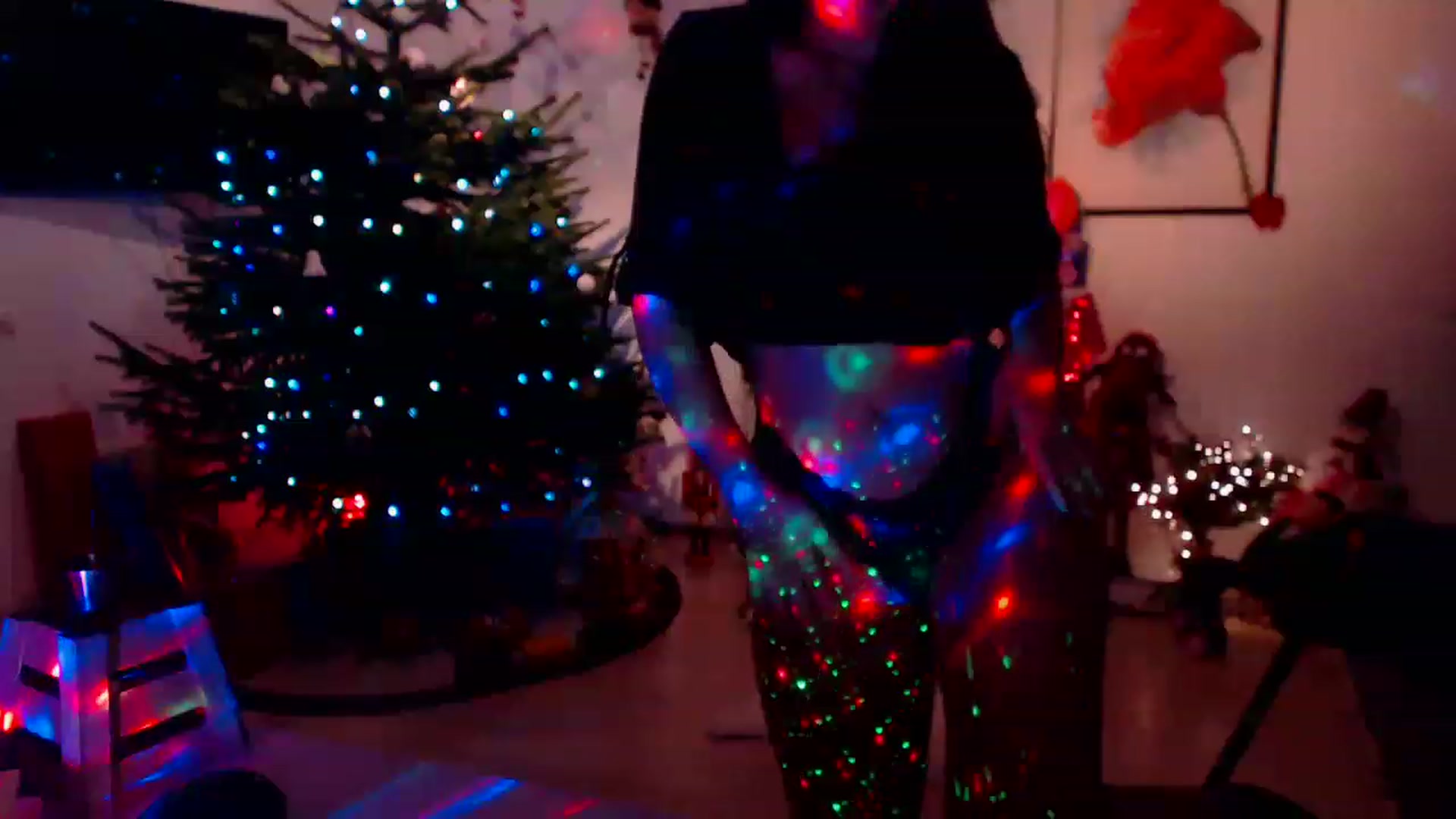 Gallery image thumbnail from PoppyNaked's myfreecams stream on, 12/23/2022, 07:08 image 7 of 20