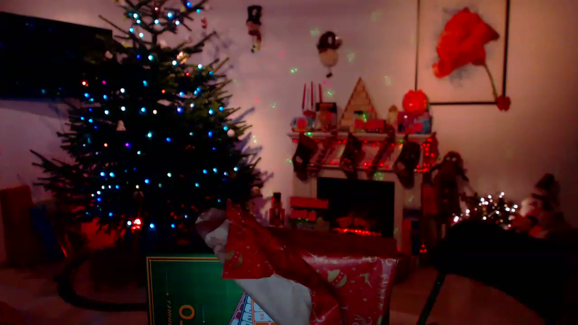 Gallery image thumbnail from PoppyNaked's myfreecams stream on, 12/23/2022, 07:08 image 17 of 20