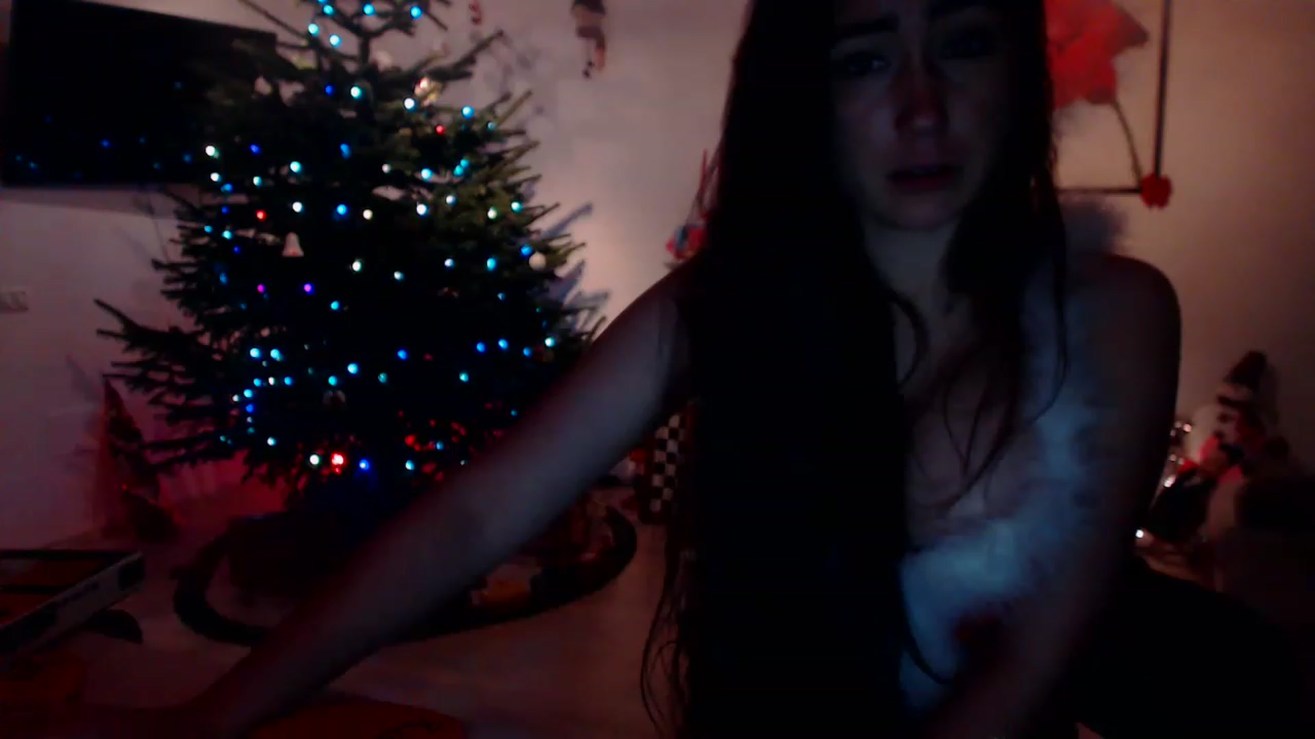 Gallery image thumbnail from PoppyNaked's myfreecams stream on, 12/24/2022, 06:50 image 20 of 20