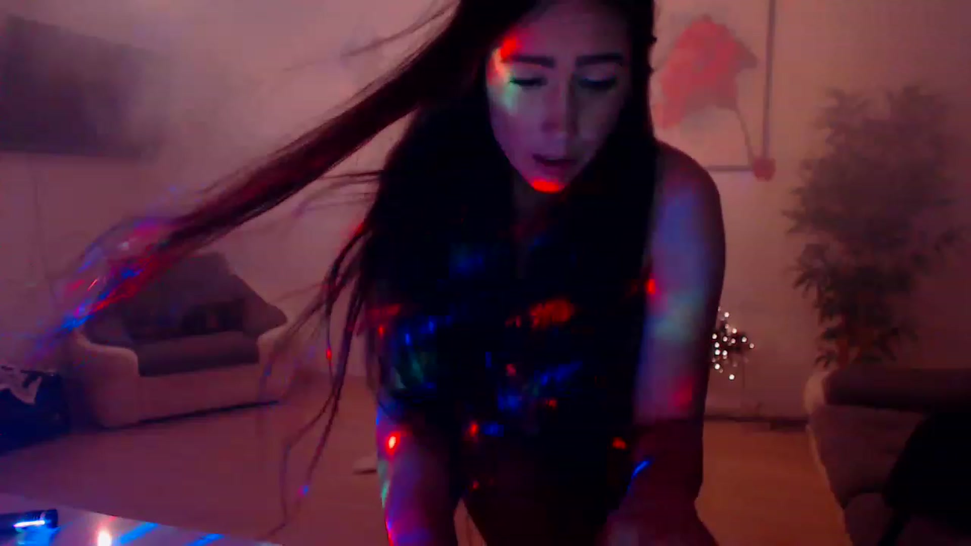 Gallery image thumbnail from PoppyNaked's myfreecams stream on, 01/06/2023, 06:33 image 13 of 20