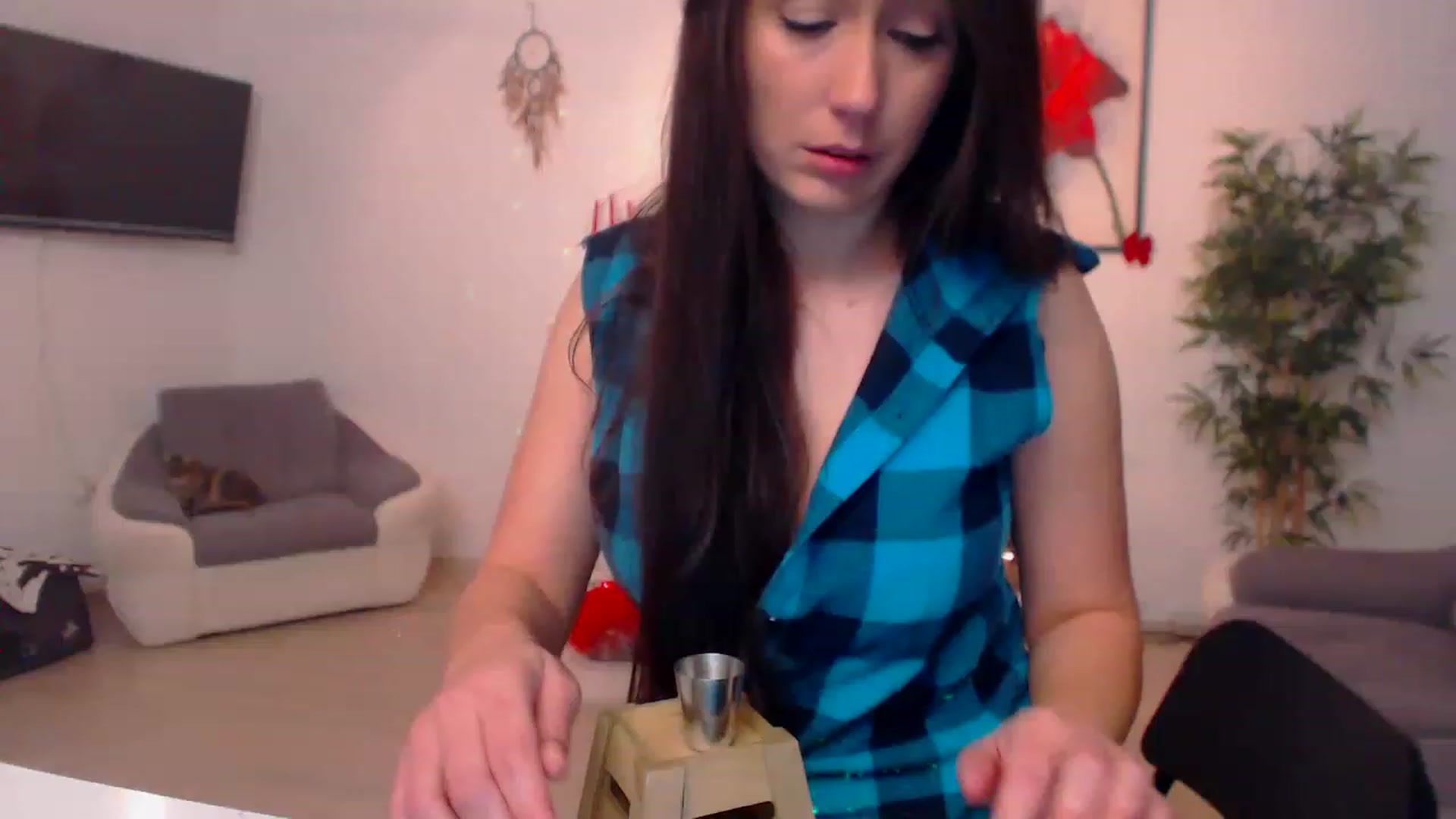 Gallery image thumbnail from PoppyNaked's myfreecams stream on, 01/07/2023, 06:46 image 16 of 20