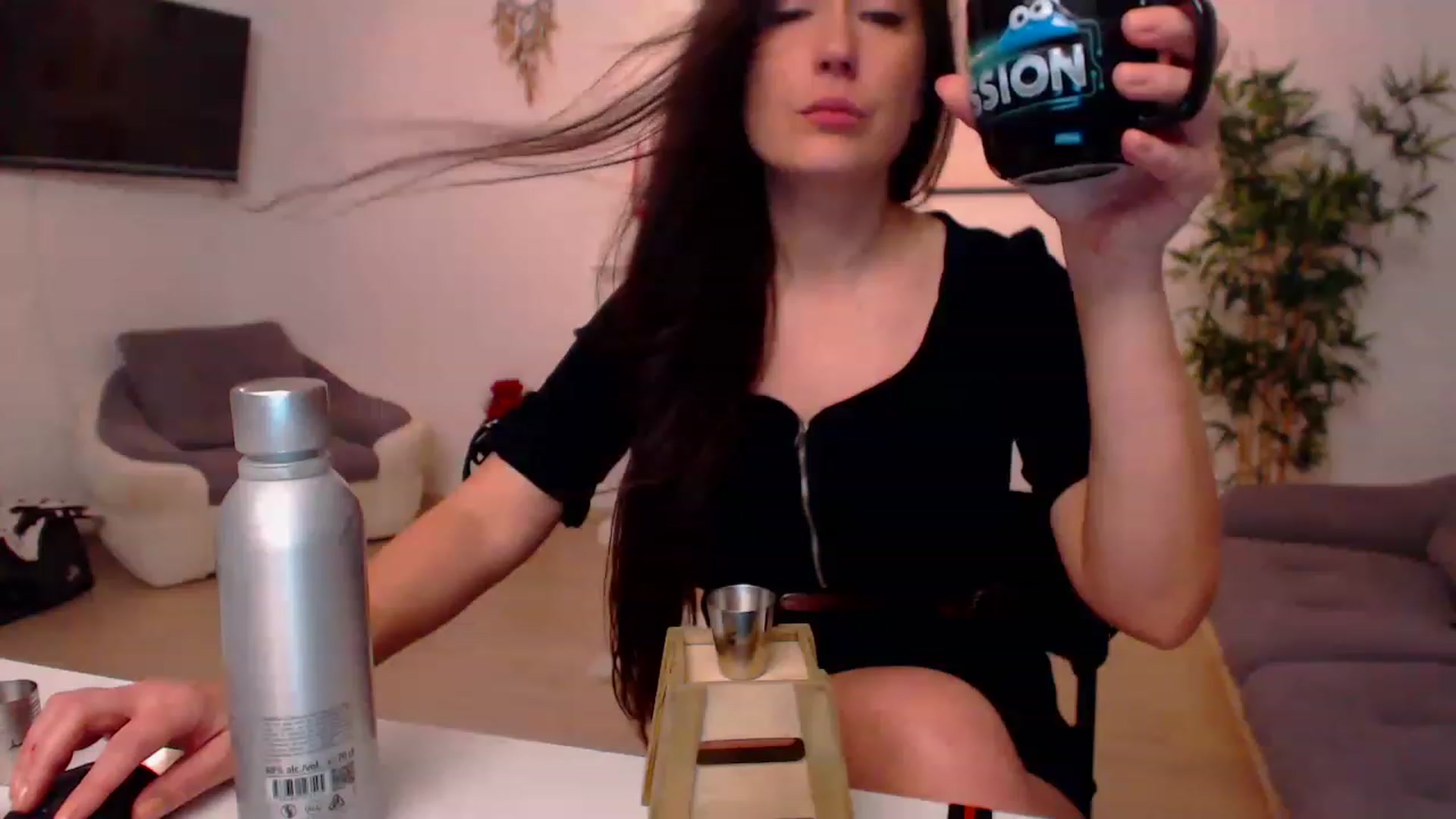 Gallery image thumbnail from PoppyNaked's myfreecams stream on, 01/15/2023, 06:22 image 14 of 20