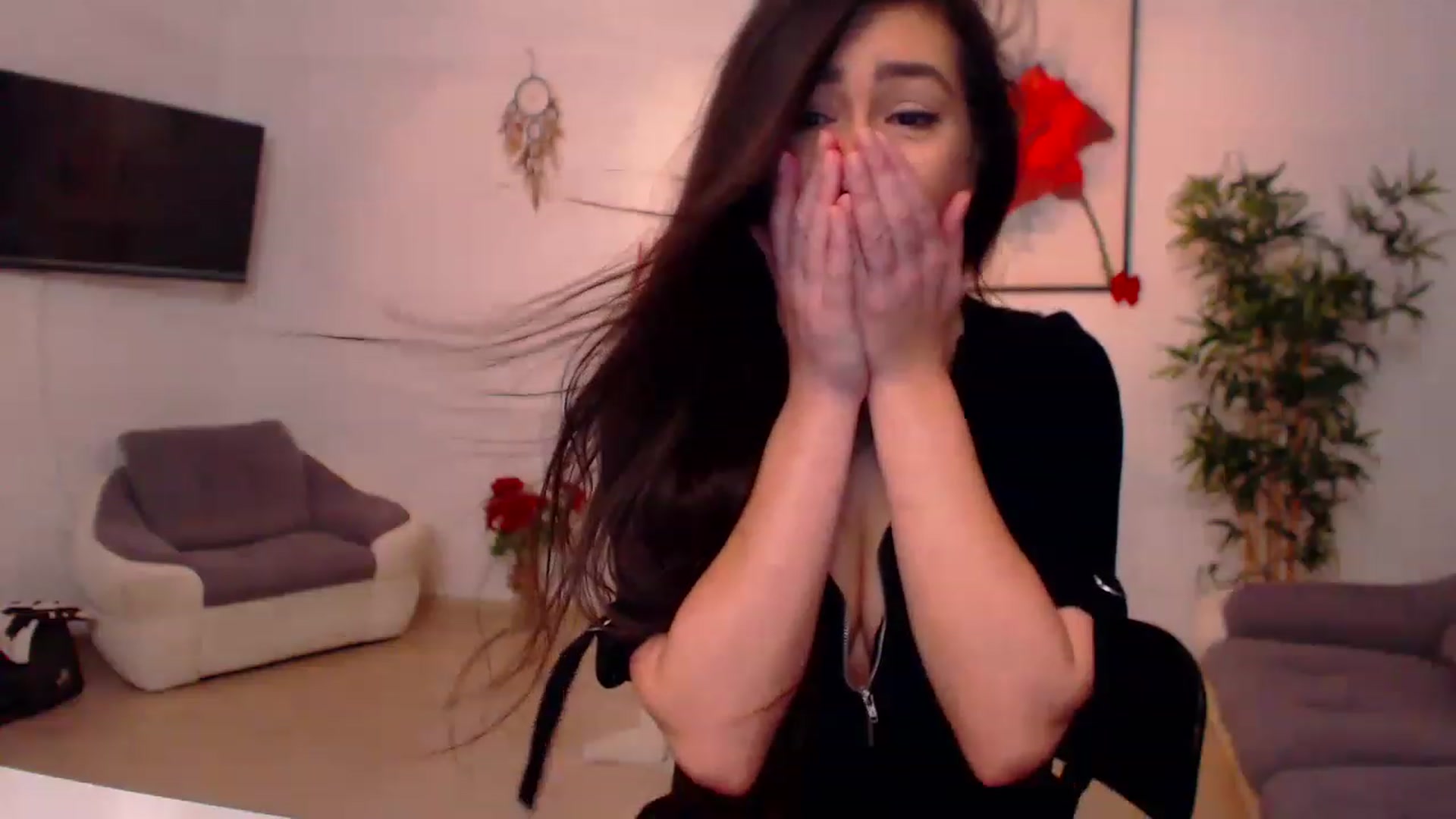 Gallery image thumbnail from PoppyNaked's myfreecams stream on, 01/15/2023, 06:22 image 3 of 20