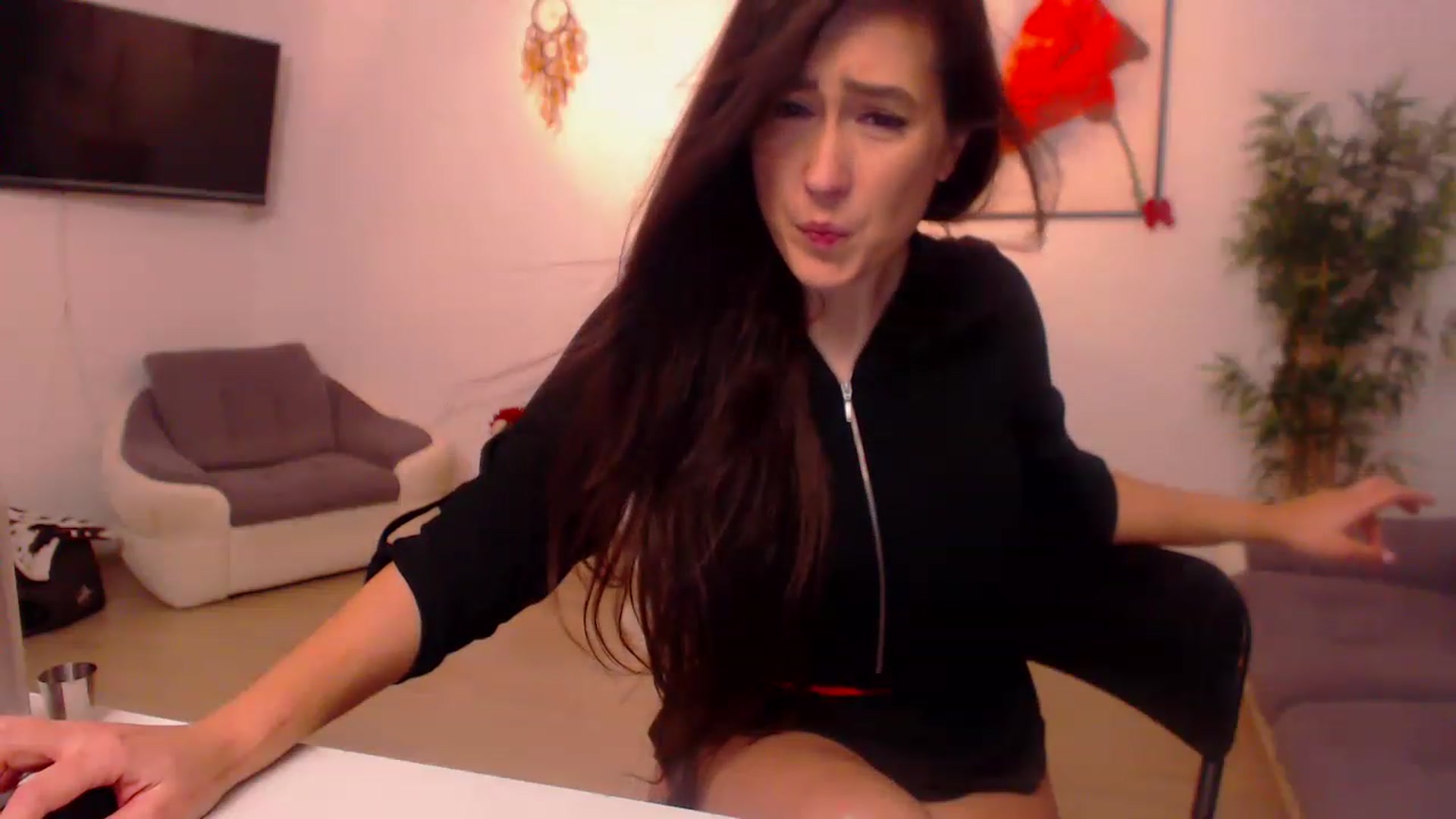 Gallery image thumbnail from PoppyNaked's myfreecams stream on, 01/28/2023, 06:59 image 7 of 20