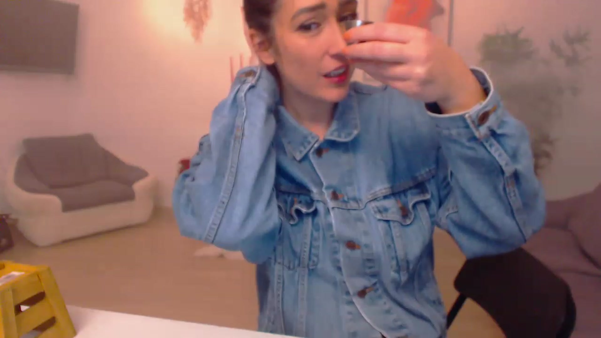 Gallery image thumbnail from PoppyNaked's myfreecams stream on, 02/04/2023, 07:09 image 16 of 20