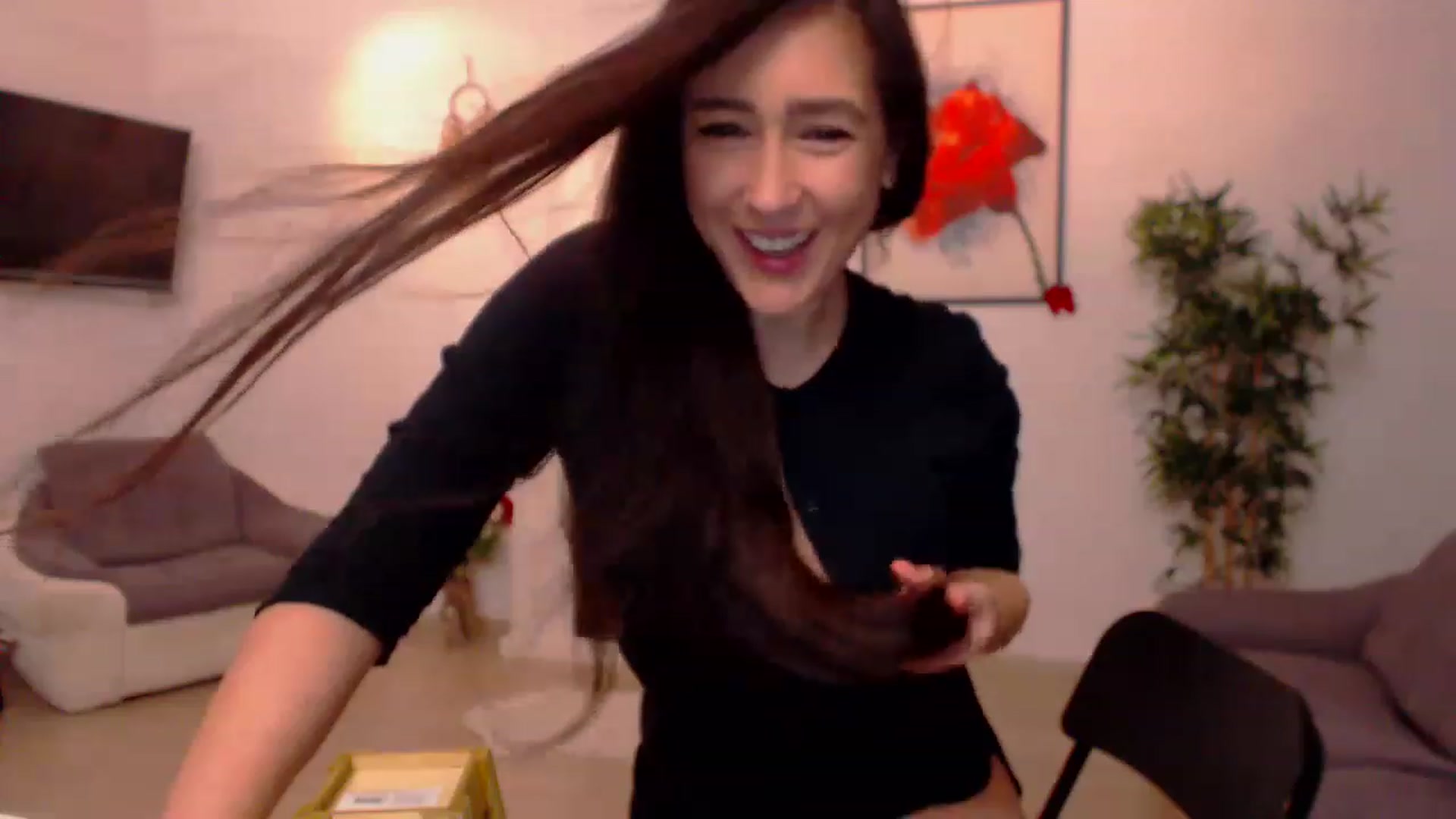Gallery image thumbnail from PoppyNaked's myfreecams stream on, 02/04/2023, 07:09 image 8 of 20