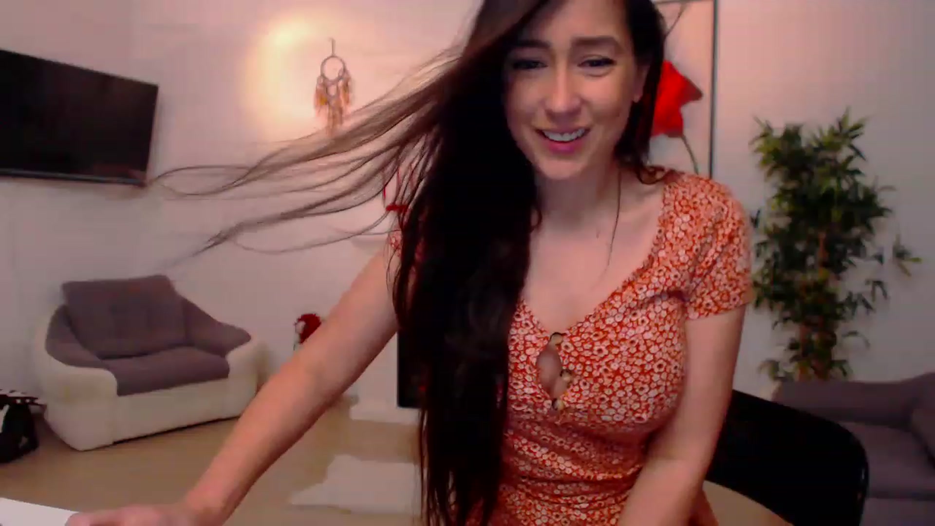 Gallery image thumbnail from PoppyNaked's myfreecams stream on, 02/09/2023, 06:08 image 8 of 20