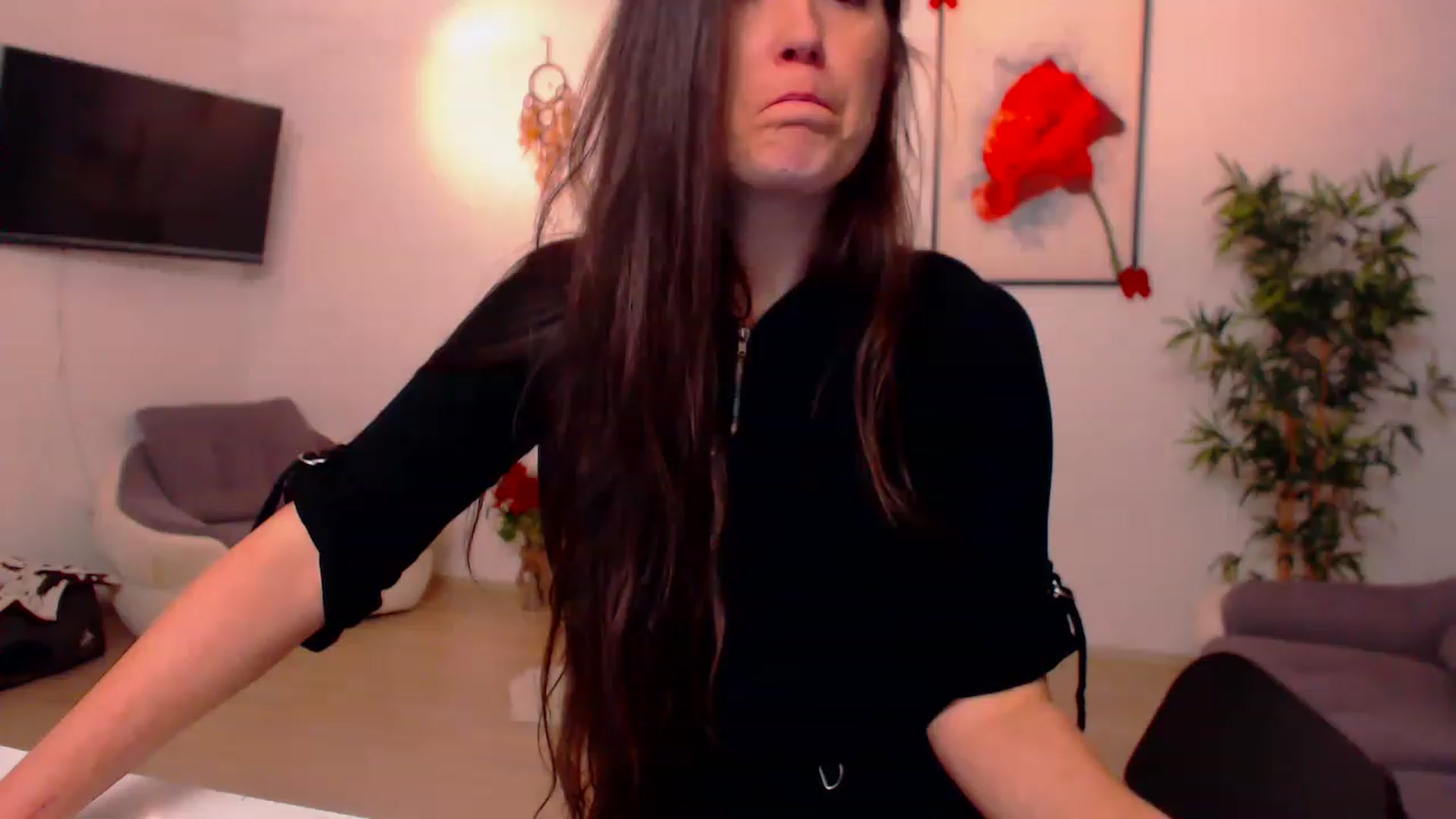 Gallery image thumbnail from PoppyNaked's myfreecams stream on, 02/14/2023, 07:47 image 16 of 20