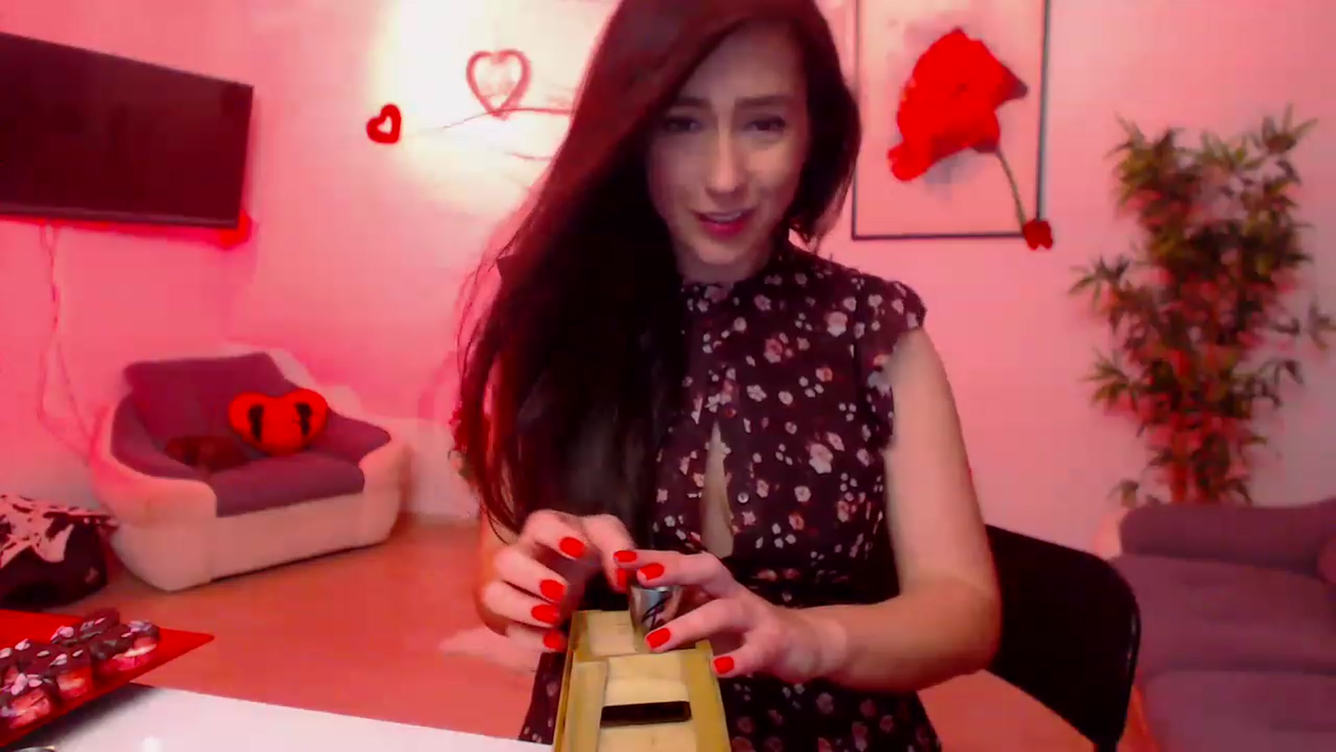Gallery image thumbnail from PoppyNaked's myfreecams stream on, 02/15/2023, 07:55 image 14 of 20