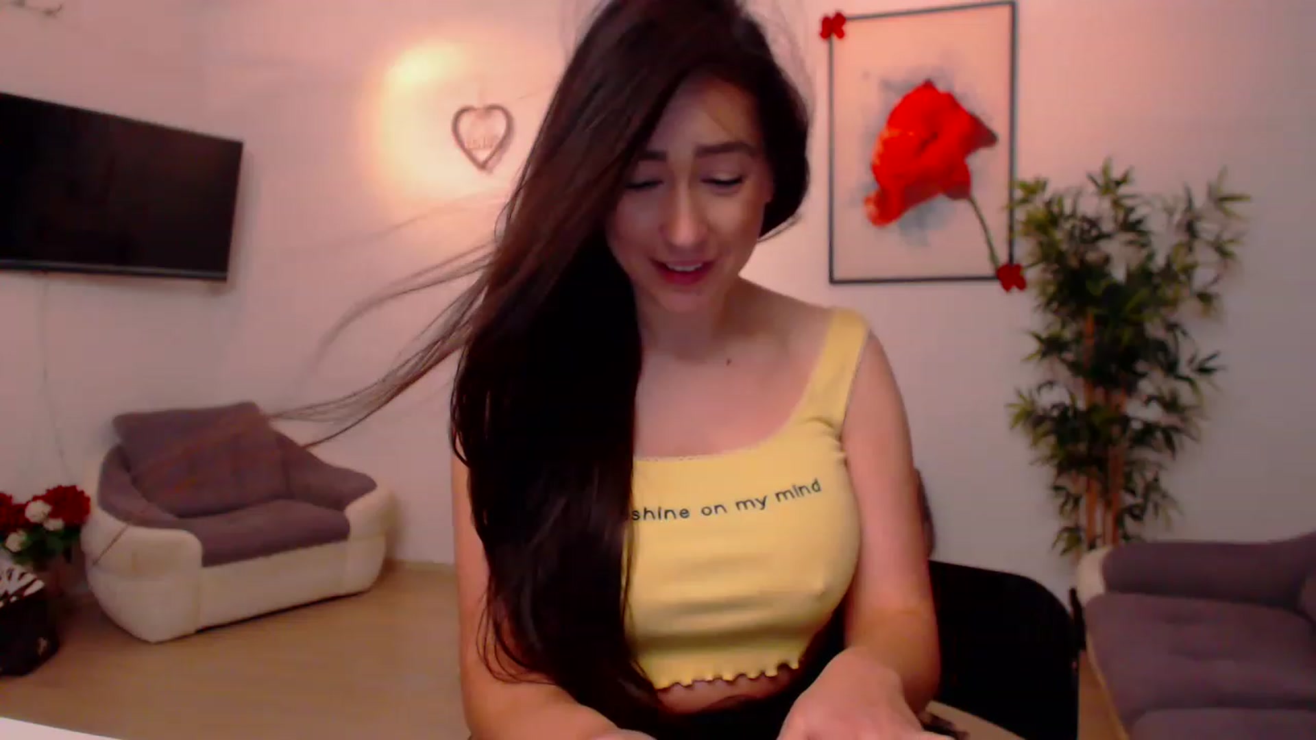 Gallery image thumbnail from PoppyNaked's myfreecams stream on, 02/19/2023, 06:19 image 9 of 20