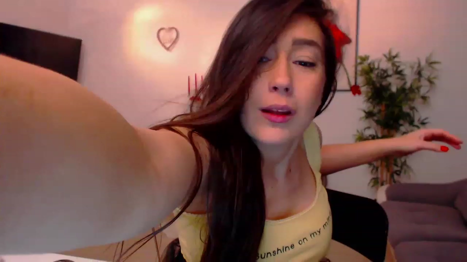 Gallery image thumbnail from PoppyNaked's myfreecams stream on, 02/19/2023, 06:19 image 7 of 20