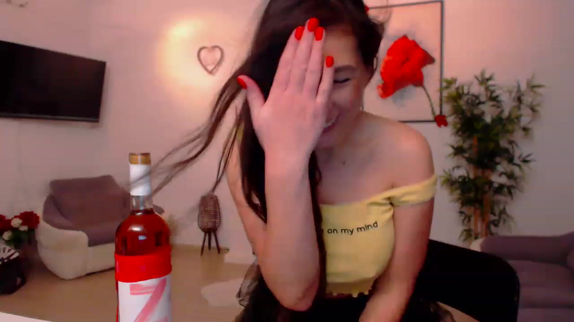 Gallery image thumbnail from PoppyNaked's myfreecams stream on, 02/19/2023, 06:19 image 13 of 20