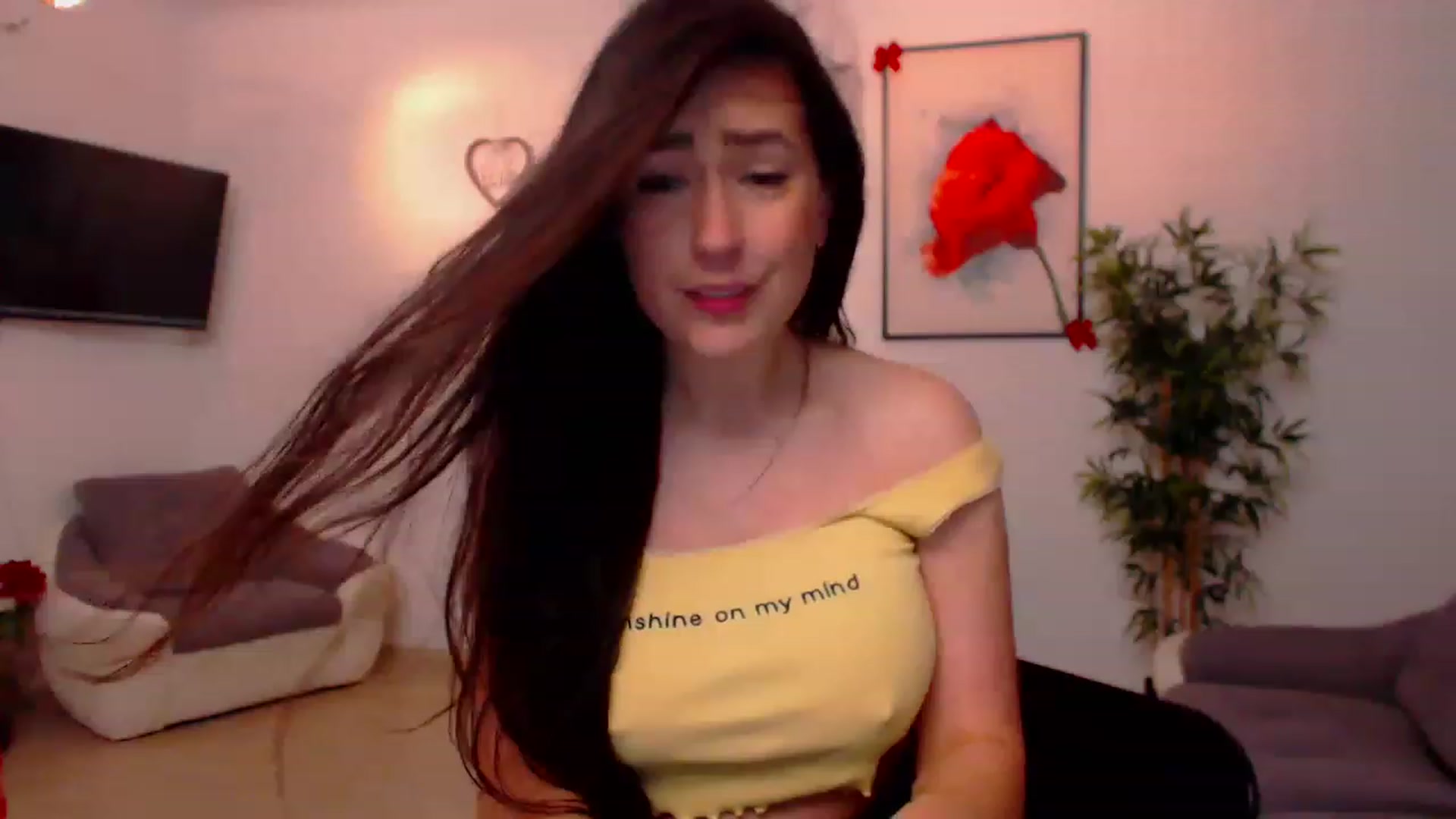 Gallery image thumbnail from PoppyNaked's myfreecams stream on, 02/19/2023, 06:19 image 18 of 20