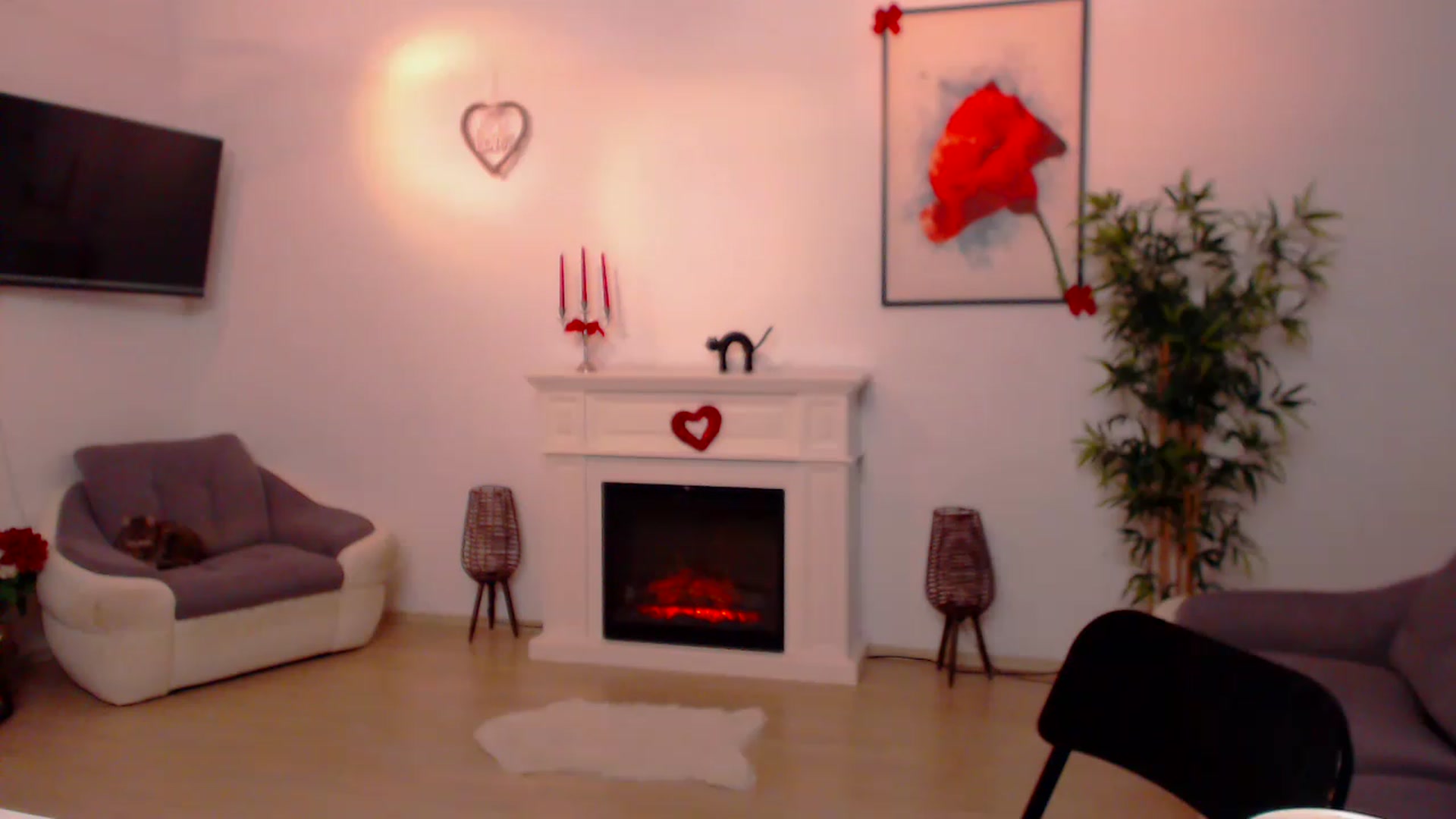 Gallery image thumbnail from PoppyNaked's myfreecams stream on, 02/19/2023, 07:08 image 5 of 20