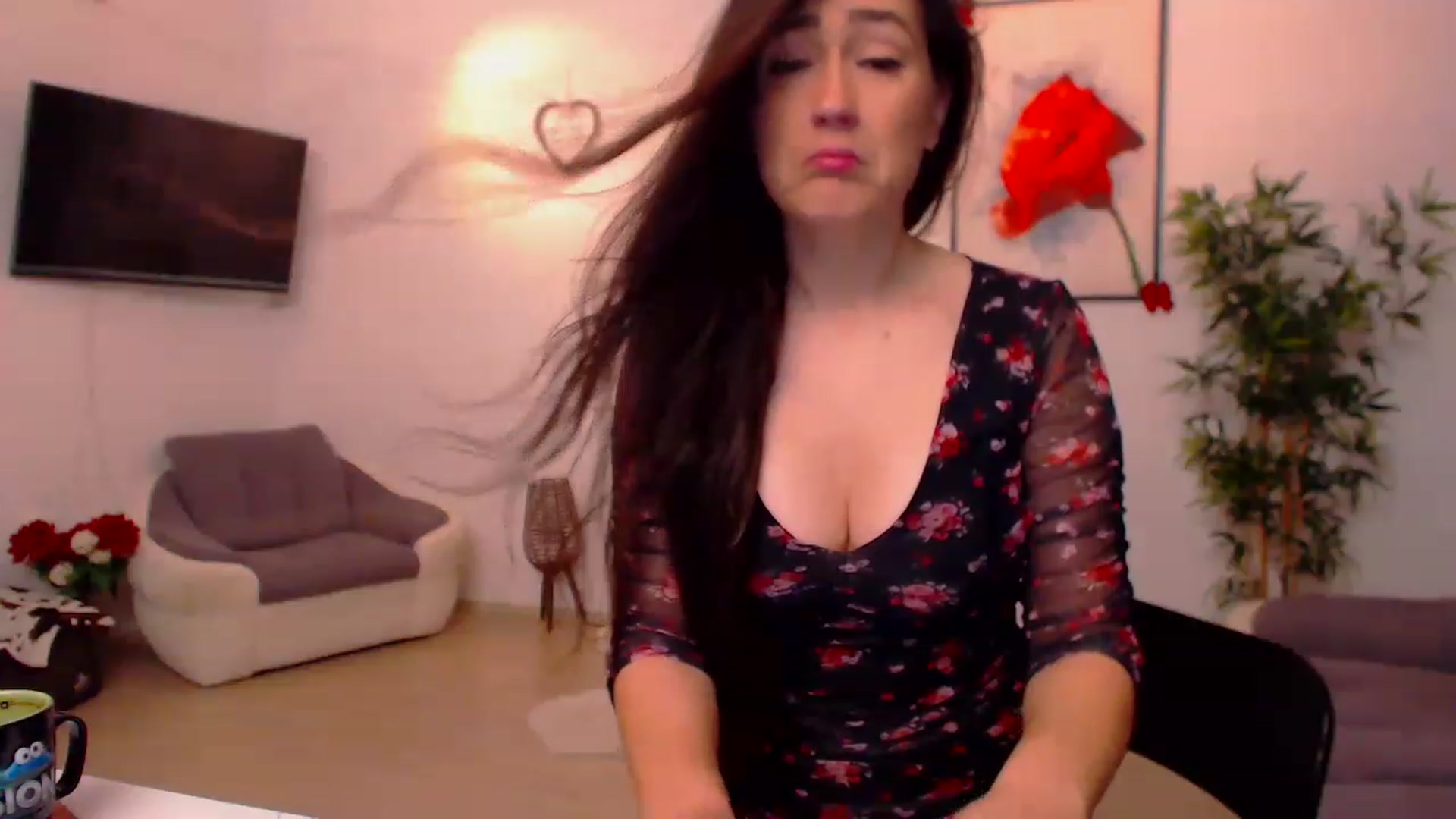Gallery image thumbnail from PoppyNaked's myfreecams stream on, 02/24/2023, 06:24 image 12 of 20