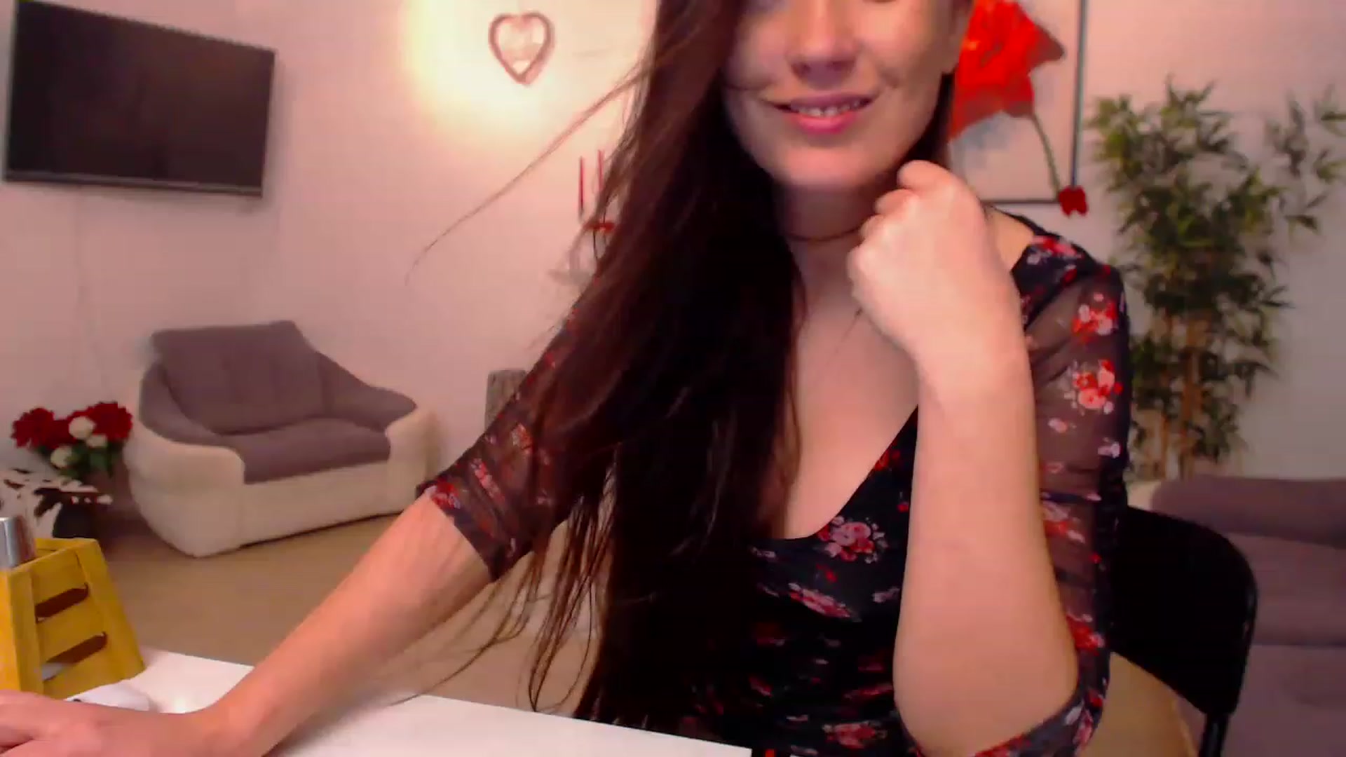 Gallery image thumbnail from PoppyNaked's myfreecams stream on, 02/24/2023, 08:52 image 14 of 20