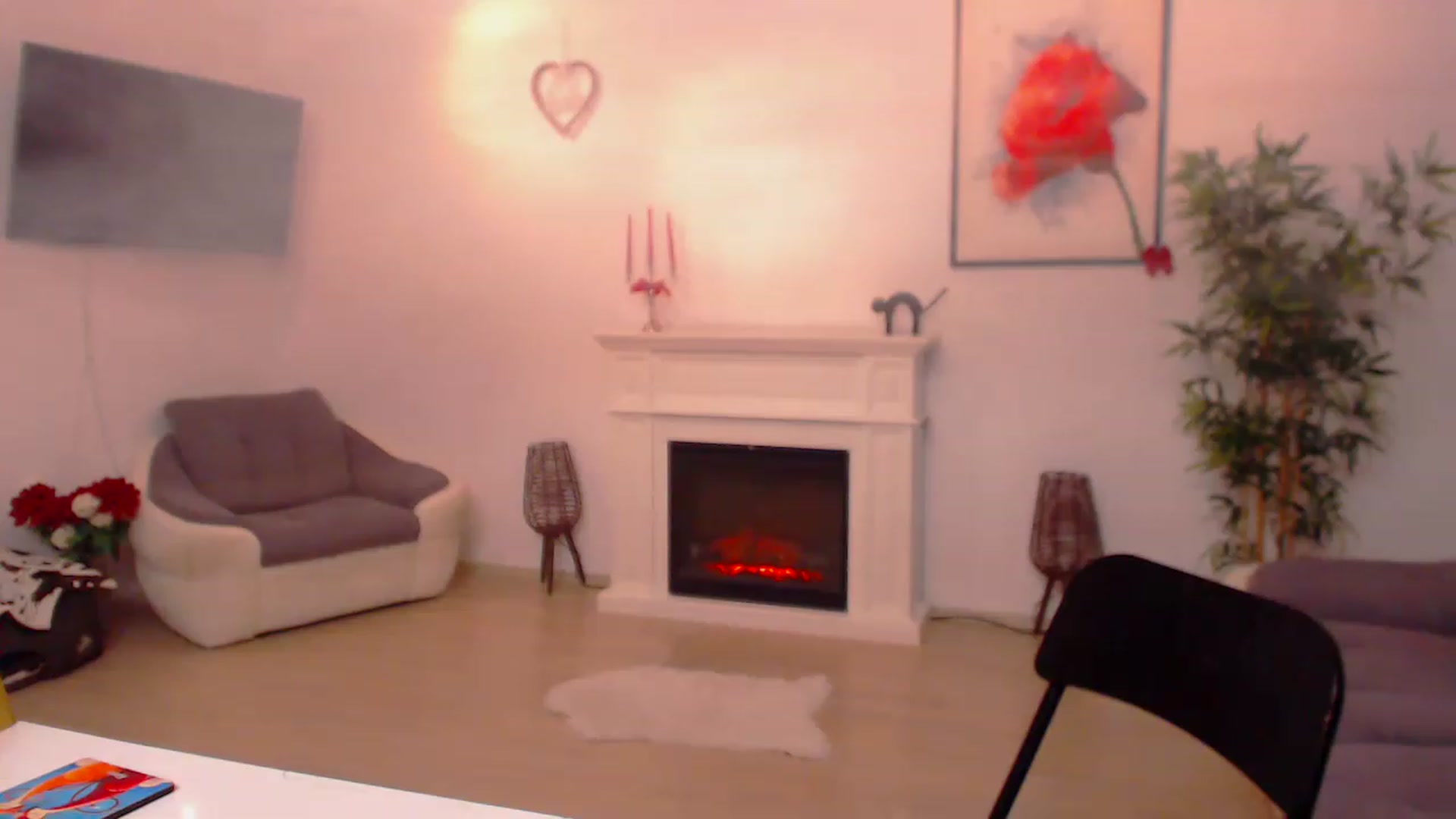 Gallery image thumbnail from PoppyNaked's myfreecams stream on, 02/24/2023, 08:52 image 17 of 20