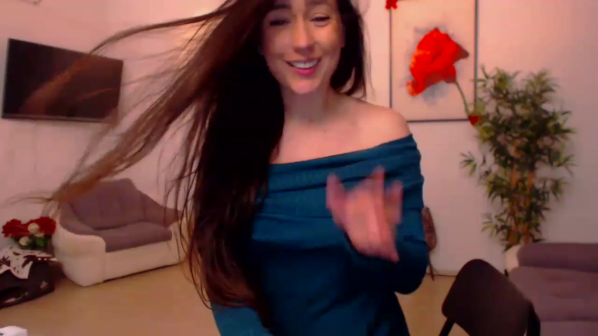 Gallery image thumbnail from PoppyNaked's myfreecams stream on, 02/25/2023, 07:32 image 4 of 20