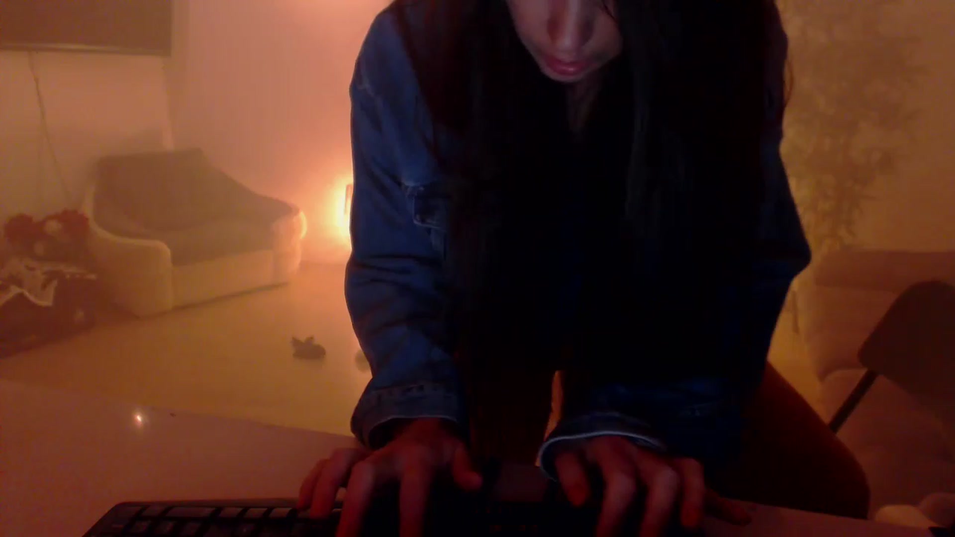 Gallery image thumbnail from PoppyNaked's myfreecams stream on, 02/25/2023, 07:32 image 15 of 20
