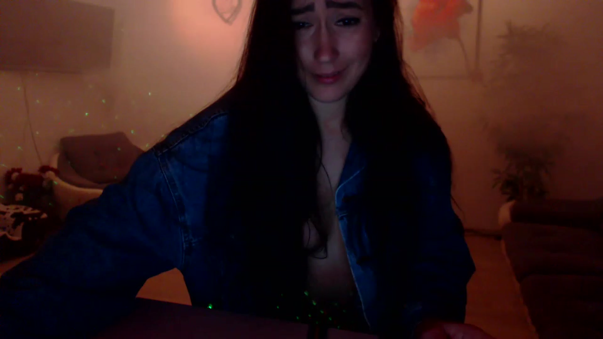 Gallery image thumbnail from PoppyNaked's myfreecams stream on, 03/03/2023, 08:03 image 6 of 20