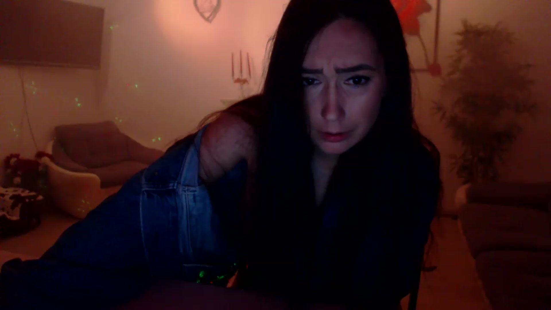 Gallery image thumbnail from PoppyNaked's myfreecams stream on, 03/03/2023, 08:03 image 10 of 20