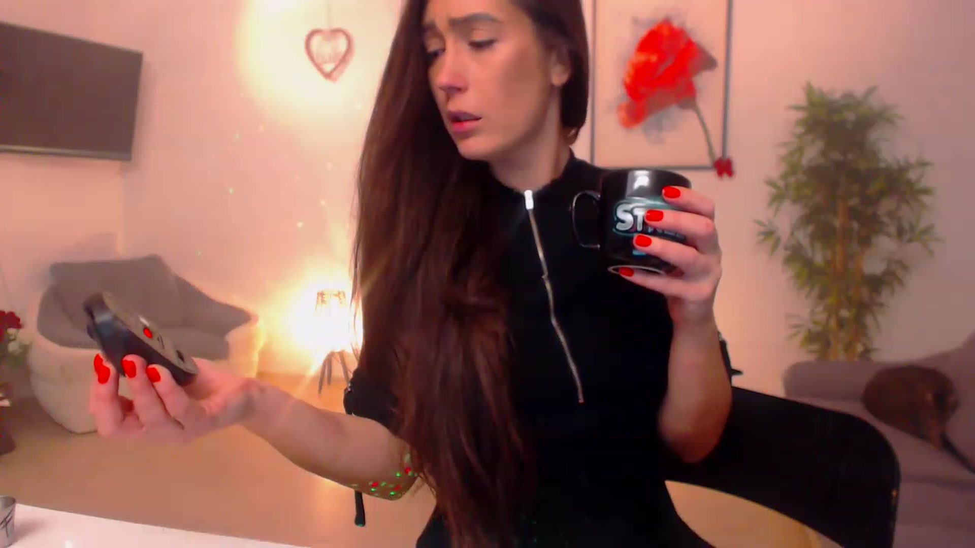 Gallery image thumbnail from PoppyNaked's myfreecams stream on, 03/13/2023, 05:58 image 19 of 20