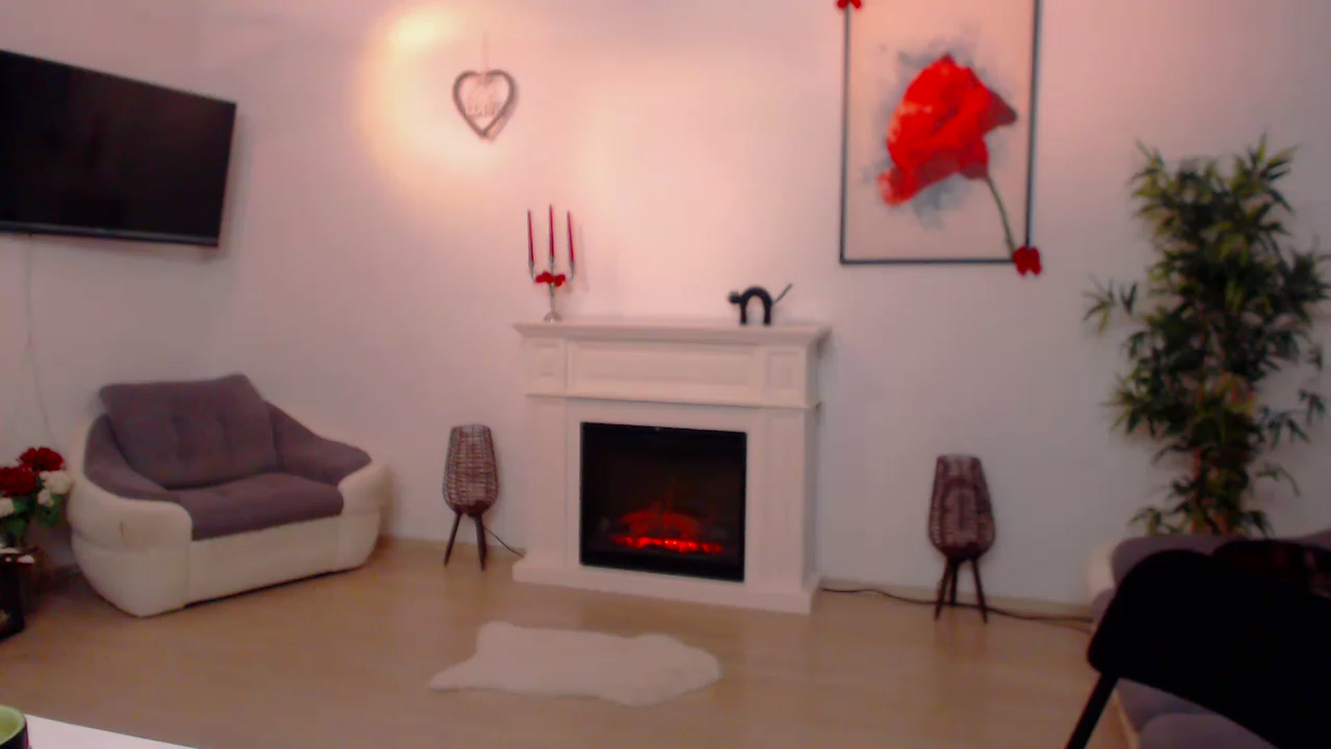 Gallery image thumbnail from PoppyNaked's myfreecams stream on, 03/15/2023, 05:36 image 4 of 20