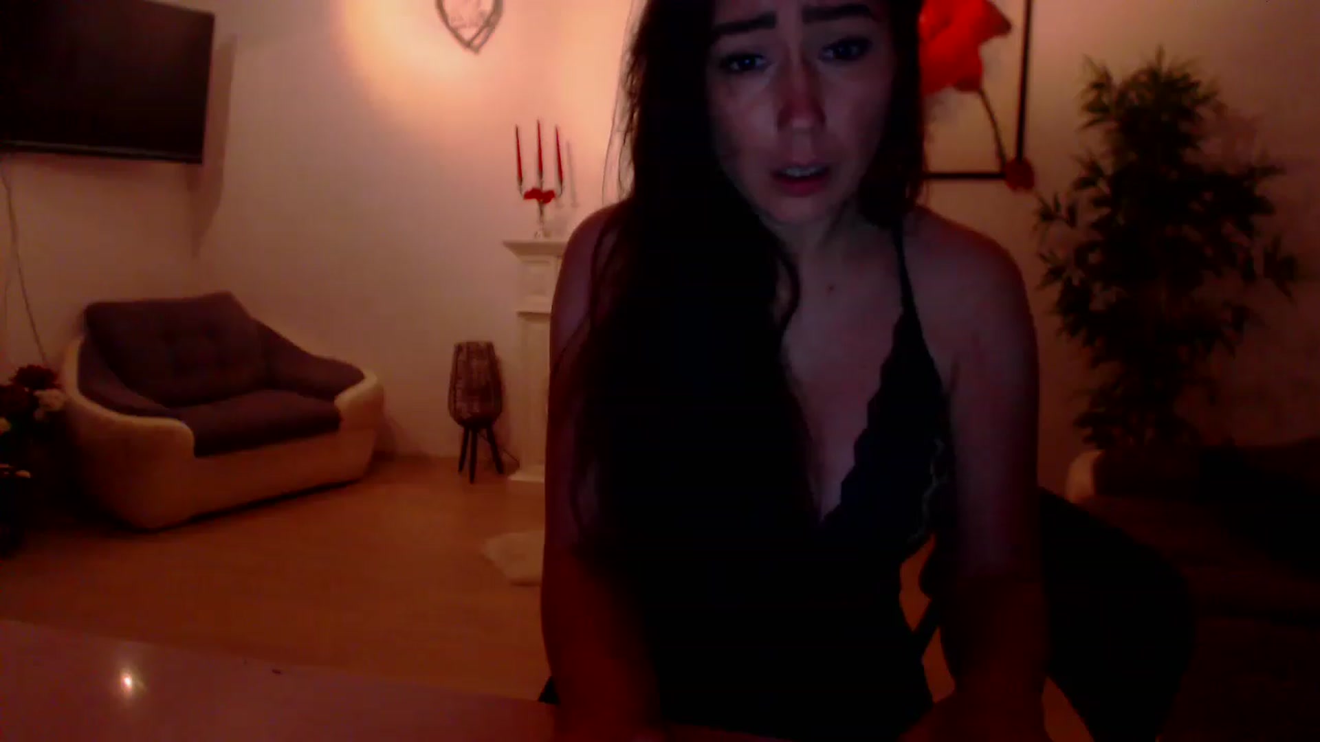 Gallery image thumbnail from PoppyNaked's myfreecams stream on, 03/17/2023, 05:49 image 12 of 20
