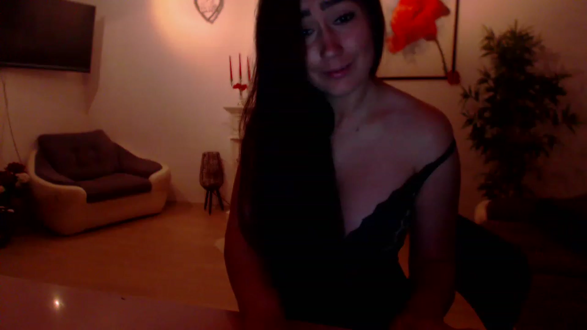 Gallery image thumbnail from PoppyNaked's myfreecams stream on, 03/17/2023, 05:49 image 9 of 20