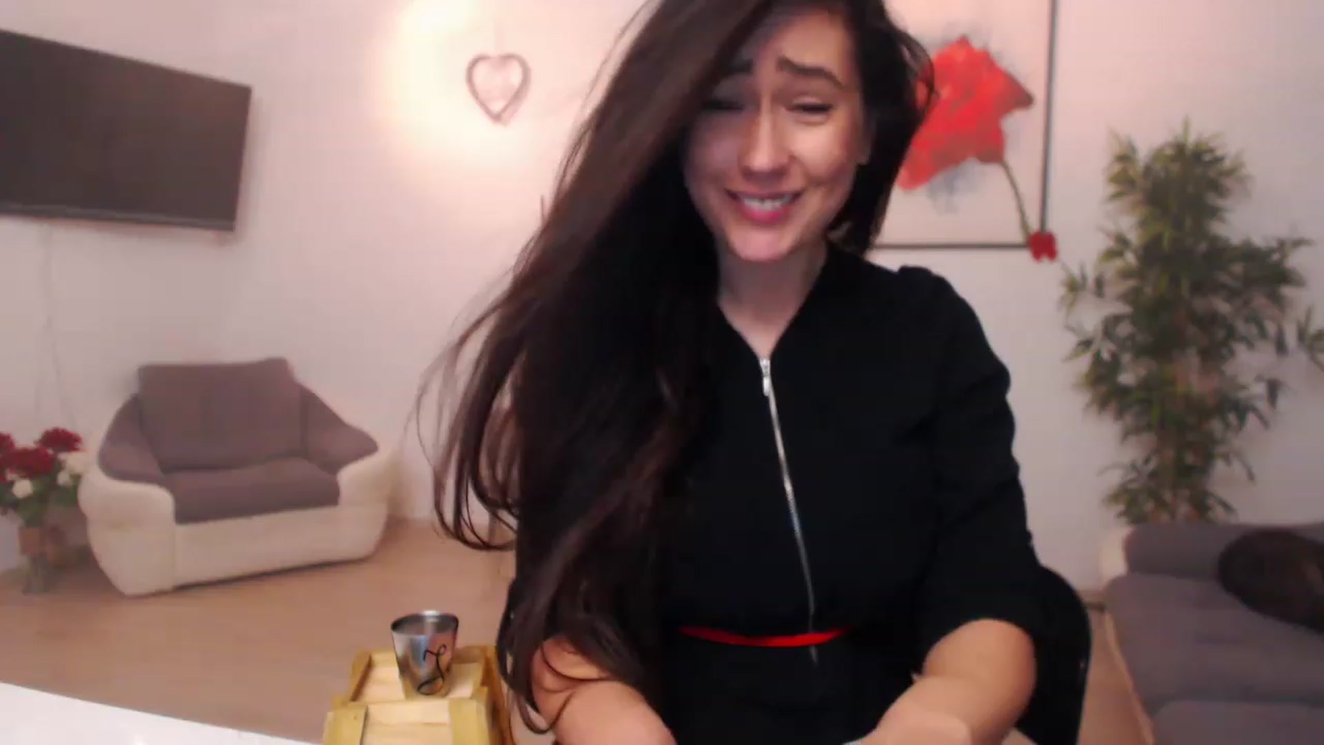 Gallery image thumbnail from PoppyNaked's myfreecams stream on, 03/18/2023, 05:57 image 11 of 20