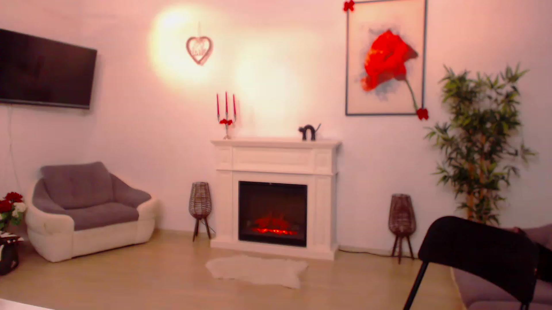 Gallery image thumbnail from PoppyNaked's myfreecams stream on, 03/26/2023, 04:47 image 1 of 20