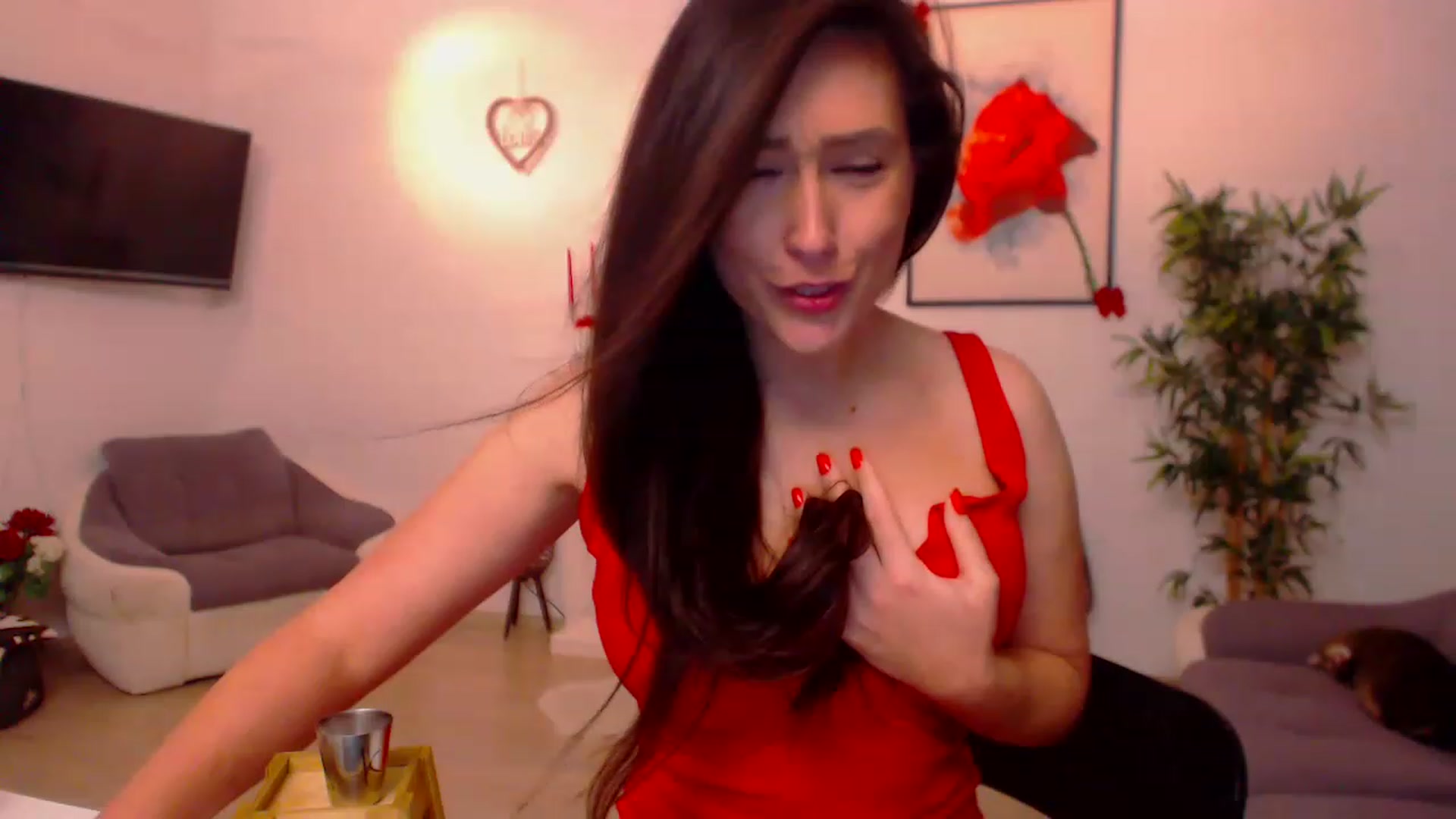 Gallery image thumbnail from PoppyNaked's myfreecams stream on, 03/26/2023, 04:47 image 11 of 20