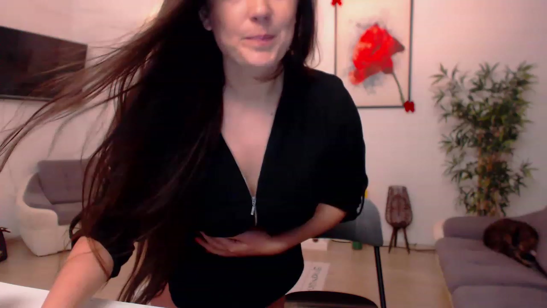 Gallery image thumbnail from PoppyNaked's myfreecams stream on, 04/10/2023, 04:15 image 17 of 20