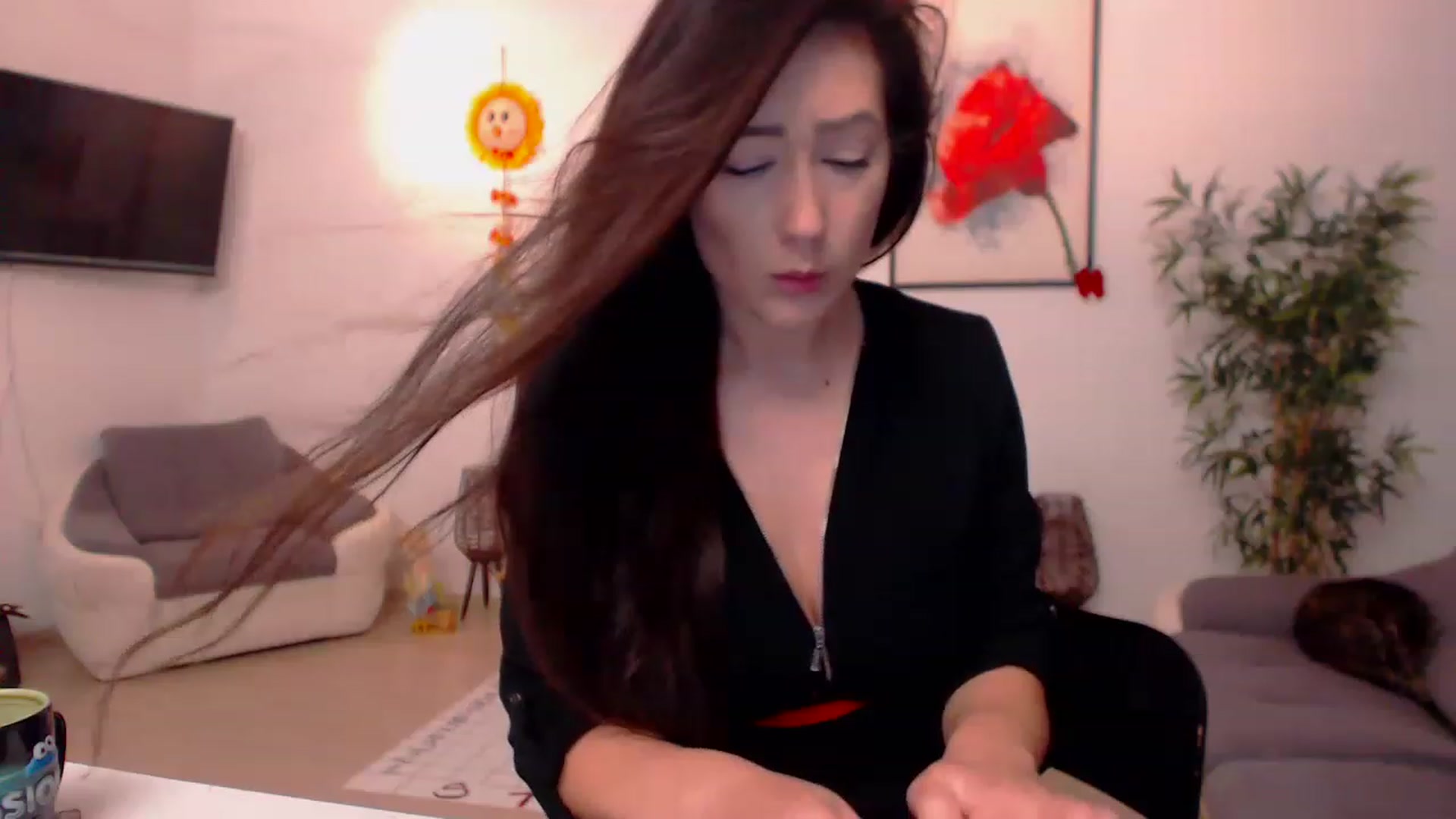 Gallery image thumbnail from PoppyNaked's myfreecams stream on, 04/10/2023, 04:15 image 4 of 20