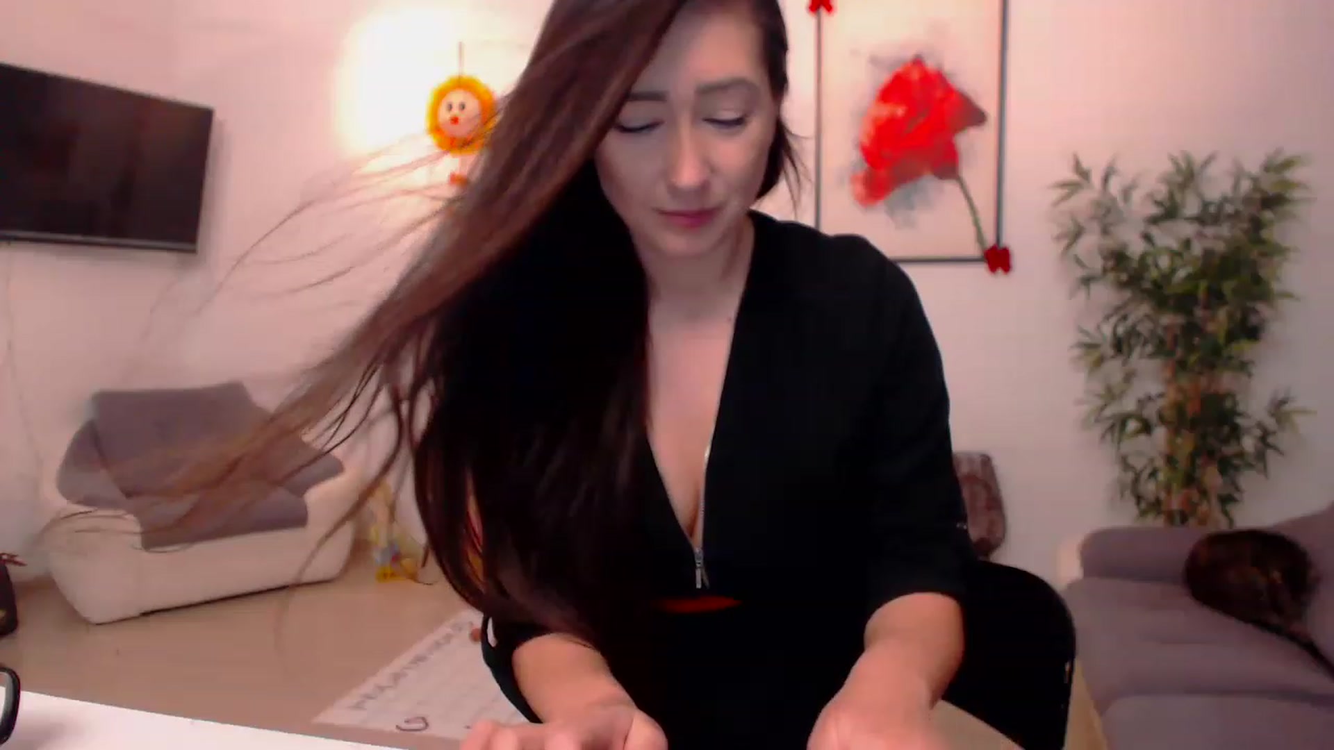 Gallery image thumbnail from PoppyNaked's myfreecams stream on, 04/10/2023, 04:15 image 7 of 20