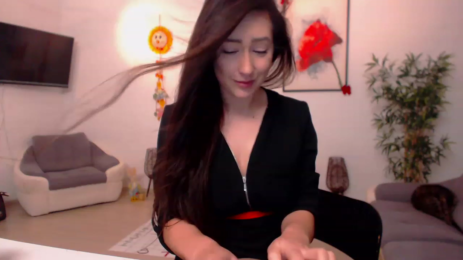 Gallery image thumbnail from PoppyNaked's myfreecams stream on, 04/10/2023, 04:15 image 16 of 20