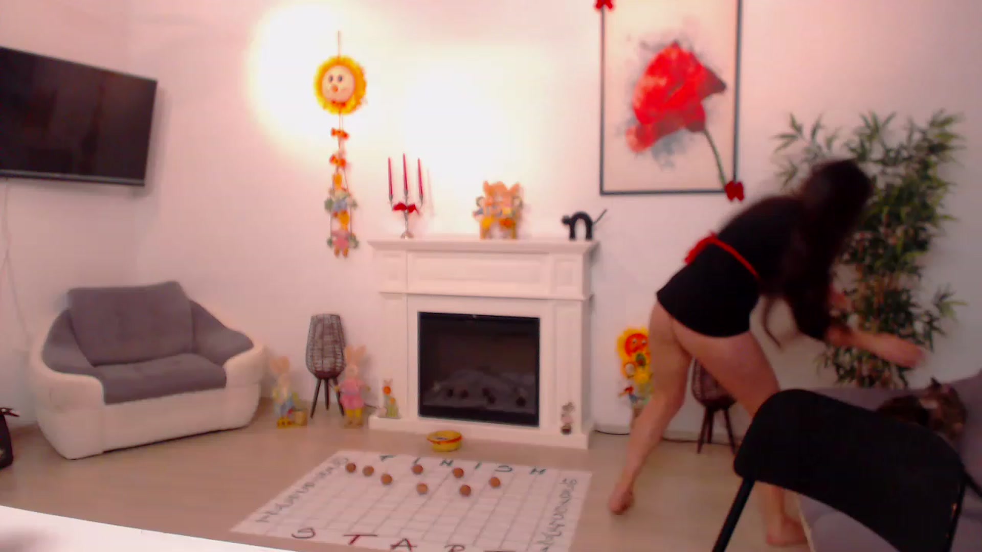 Gallery image thumbnail from PoppyNaked's myfreecams stream on, 04/10/2023, 04:15 image 18 of 20