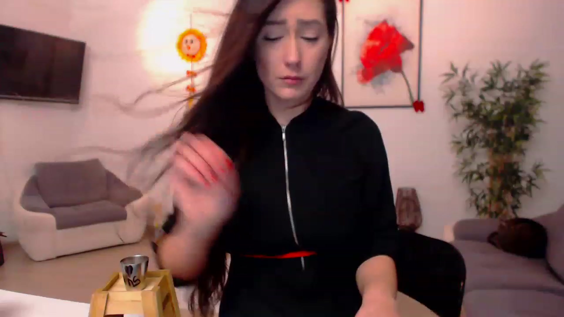 Gallery image thumbnail from PoppyNaked's myfreecams stream on, 04/10/2023, 06:11 image 3 of 20