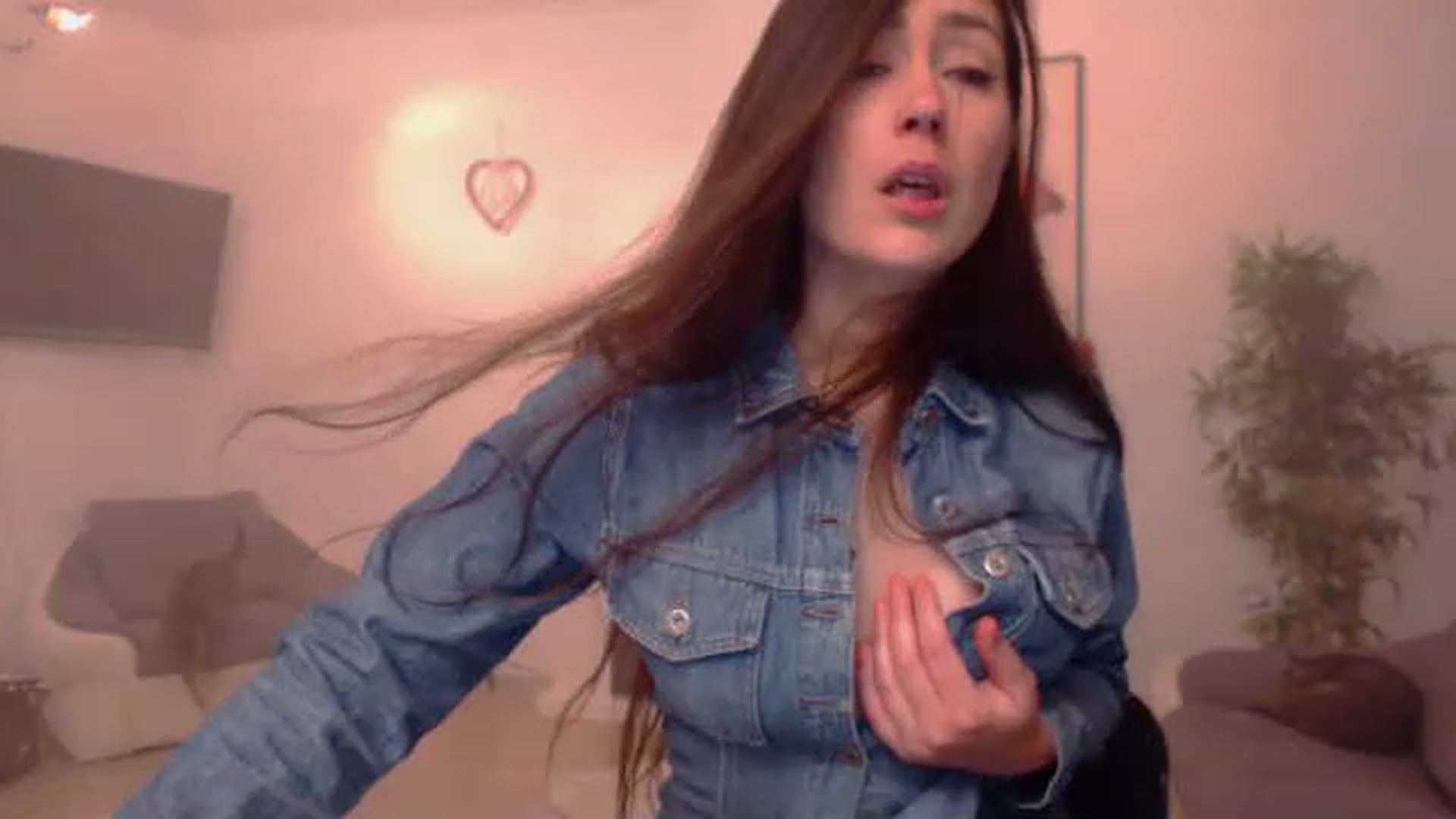 Gallery image thumbnail from PoppyNaked's myfreecams stream on, 05/05/2023, 05:40 image 18 of 20