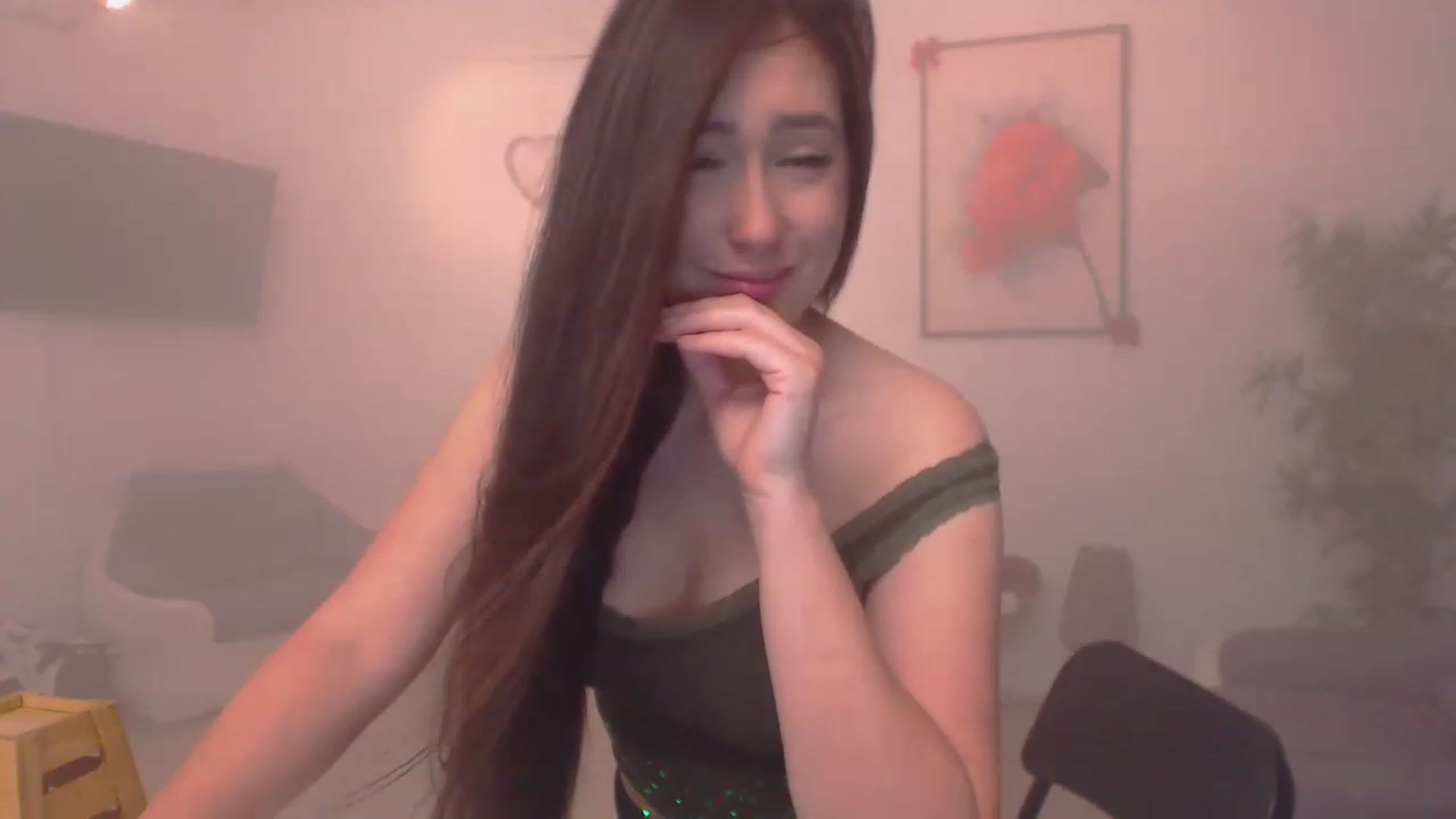 Gallery image thumbnail from PoppyNaked's myfreecams stream on, 05/16/2023, 05:17 image 17 of 20
