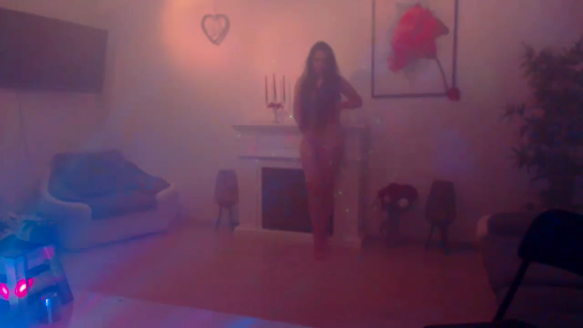 Gallery image thumbnail from PoppyNaked's myfreecams stream on, 05/16/2023, 05:17 image 8 of 20