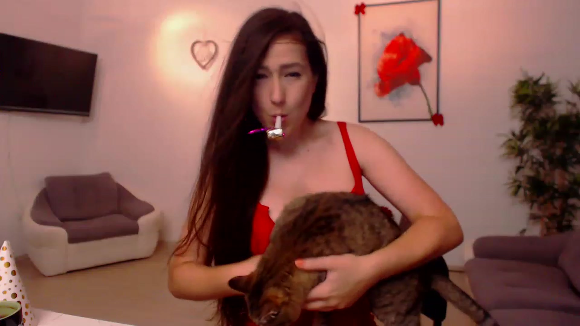 Gallery image thumbnail from PoppyNaked's myfreecams stream on, 05/25/2023, 05:33 image 6 of 20