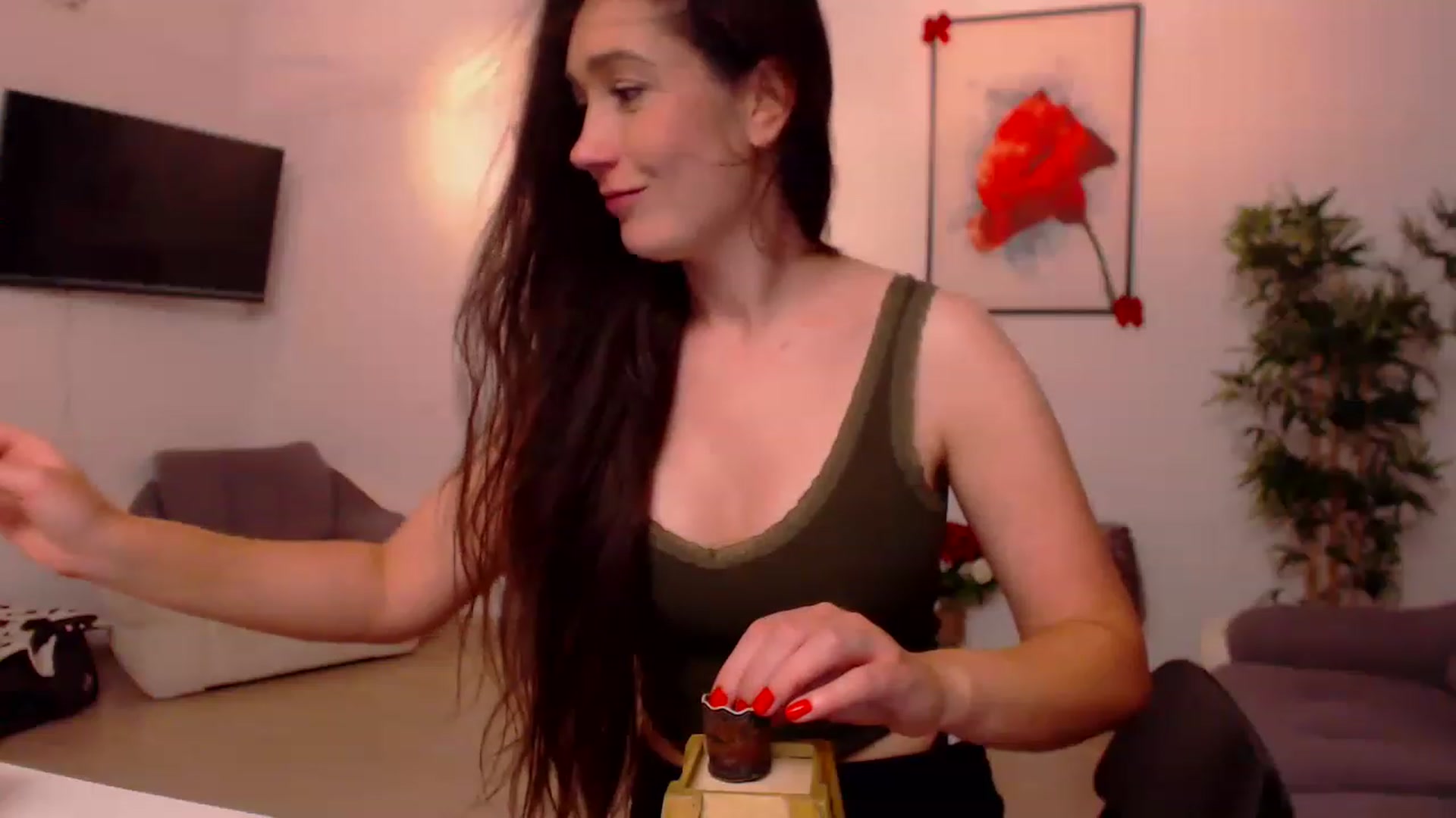 Gallery image thumbnail from PoppyNaked's myfreecams stream on, 06/08/2023, 06:46 image 15 of 20
