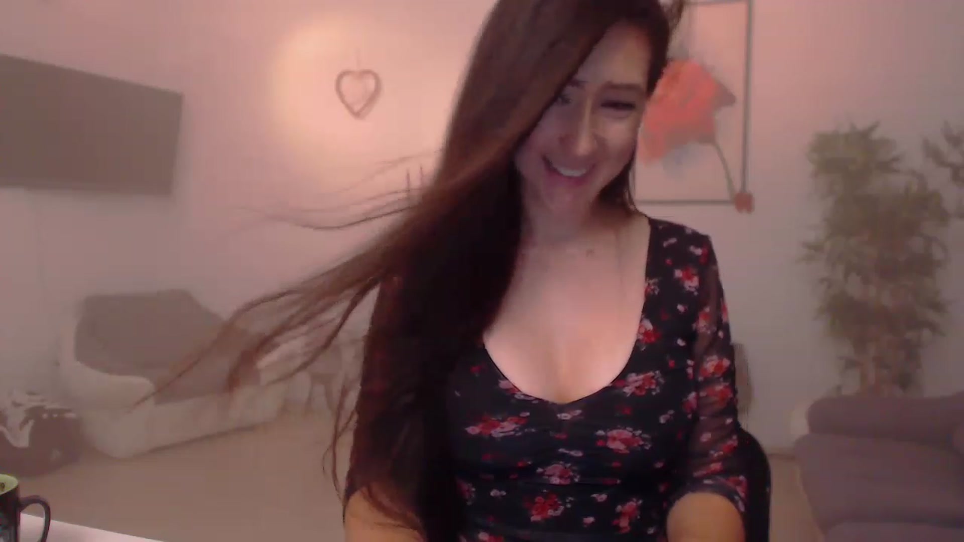 Gallery image thumbnail from PoppyNaked's myfreecams stream on, 06/09/2023, 05:40 image 19 of 20