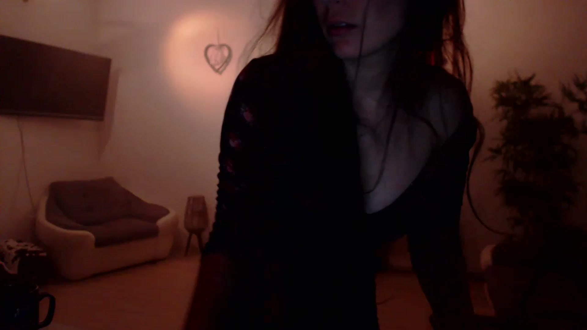 Gallery image thumbnail from PoppyNaked's myfreecams stream on, 06/09/2023, 06:03 image 10 of 20