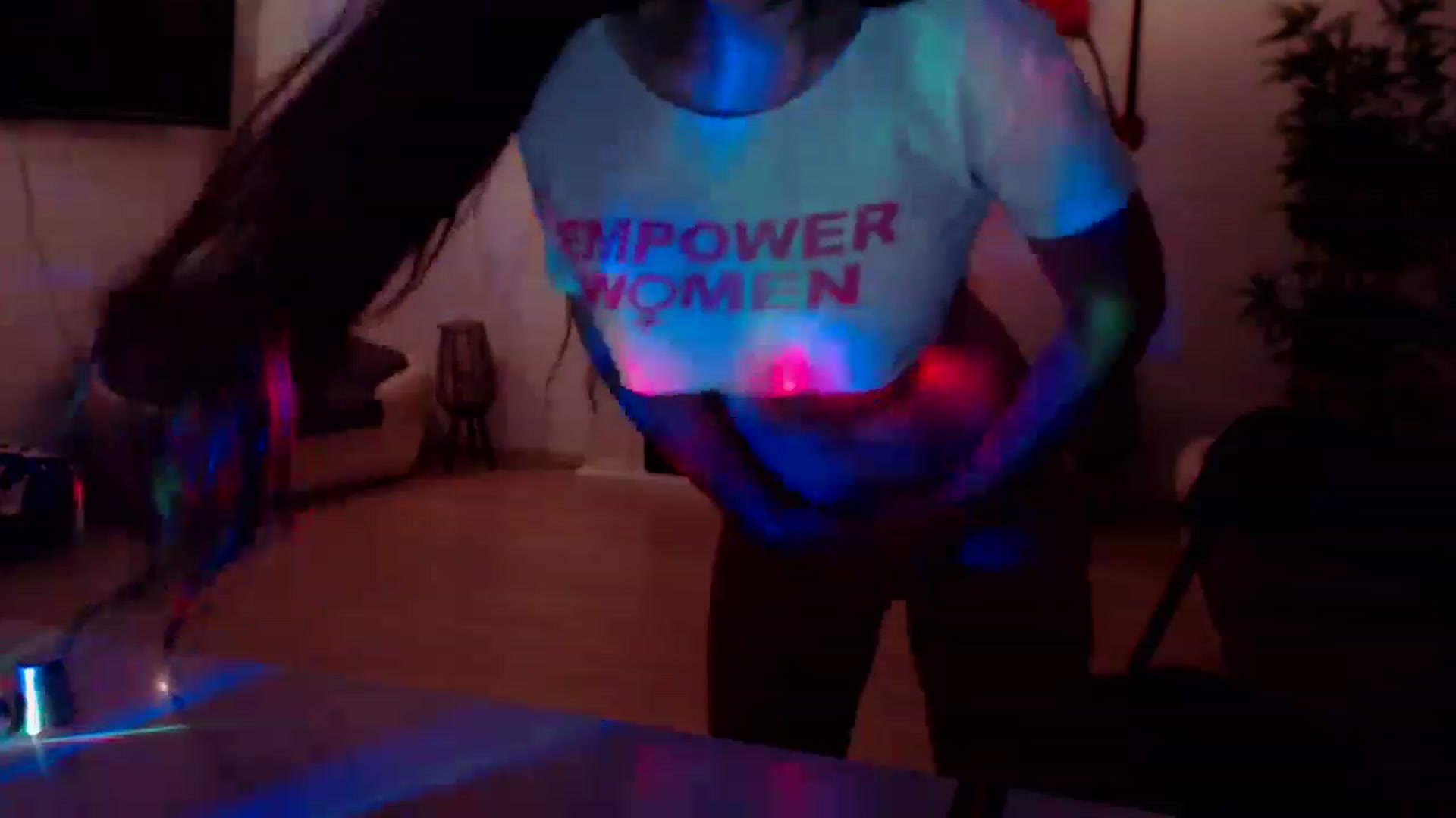 Gallery image thumbnail from PoppyNaked's myfreecams stream on, 06/20/2023, 06:21 image 10 of 20