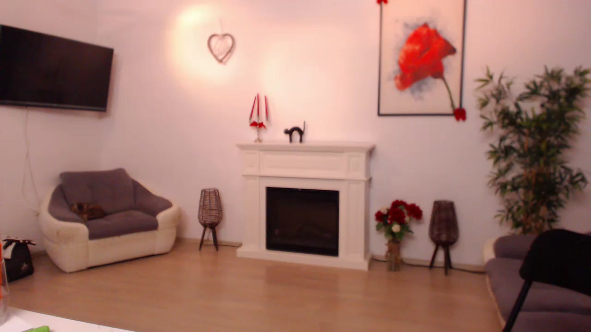 Gallery image thumbnail from PoppyNaked's myfreecams stream on, 07/13/2023, 05:29 image 9 of 20