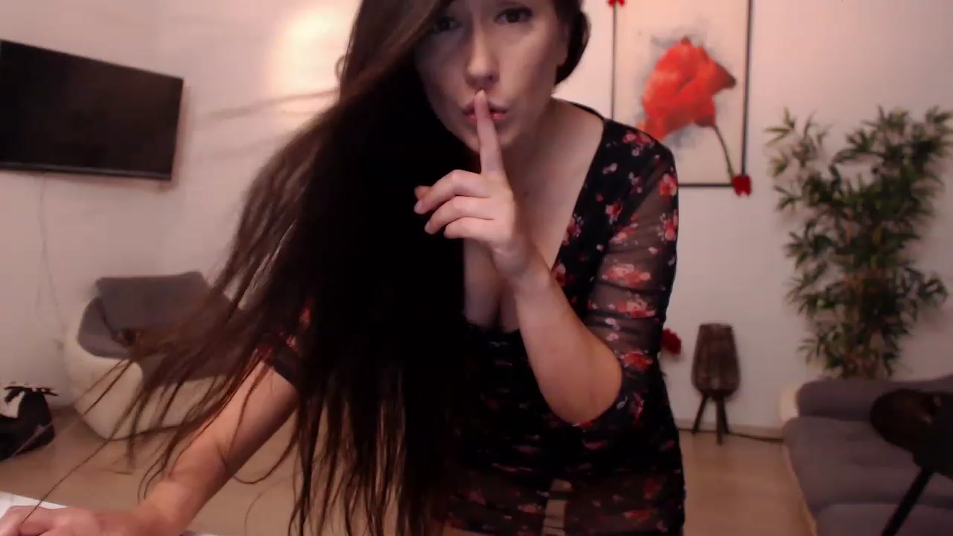 Gallery image thumbnail from PoppyNaked's myfreecams stream on, 07/13/2023, 05:29 image 10 of 20